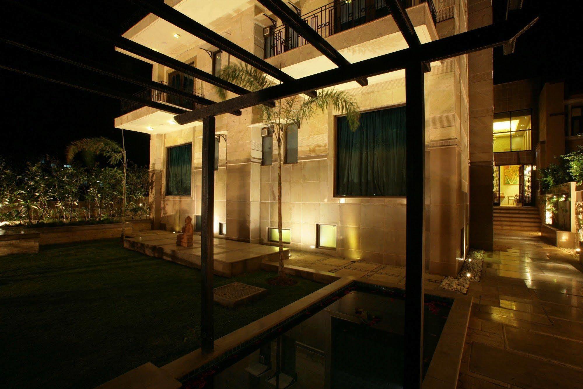 ​justa Gurgaon