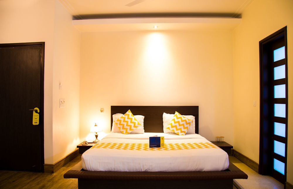 Collection O Sakshi Hotel Gurgaon
