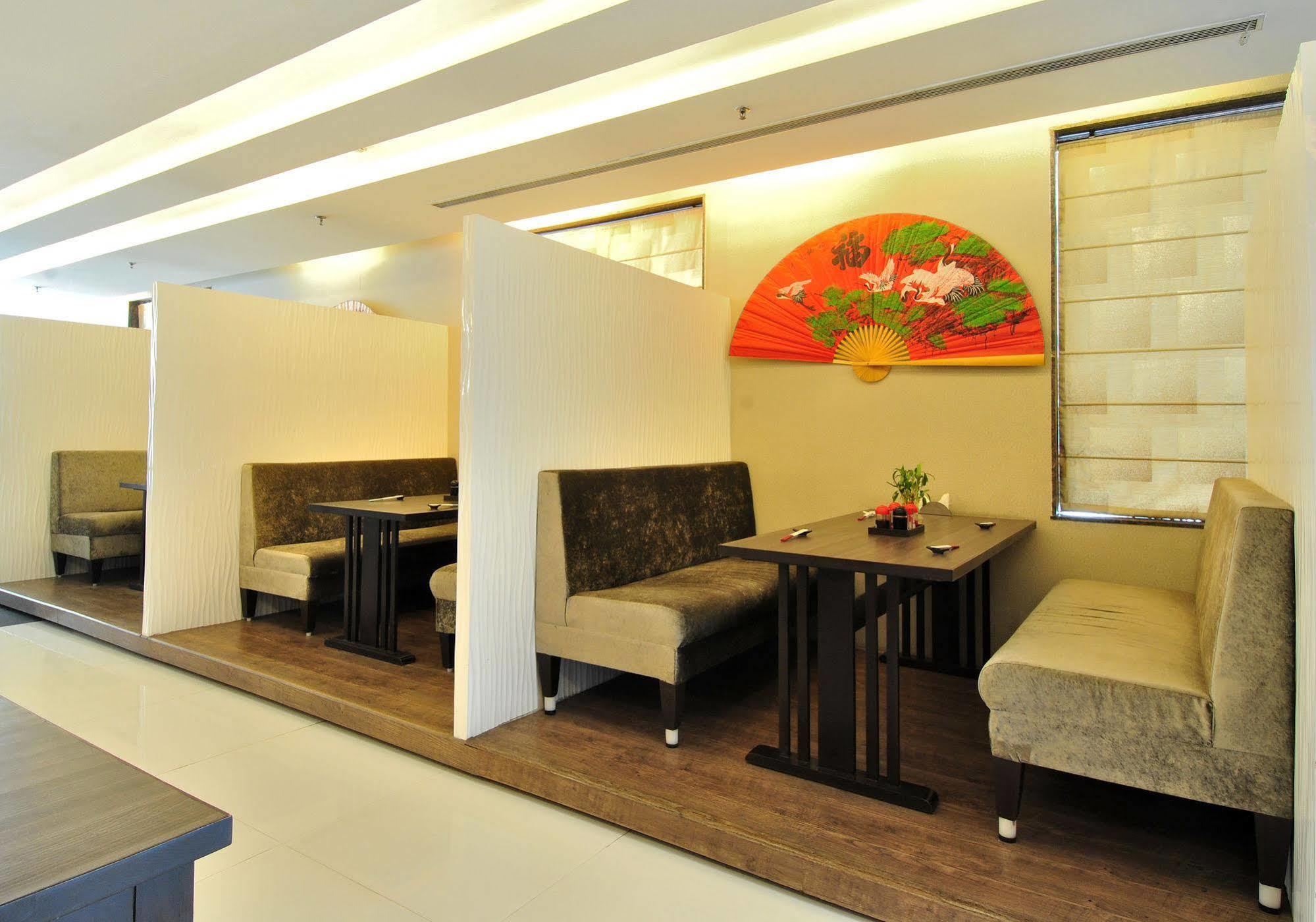 Hotel The Habitare 3*