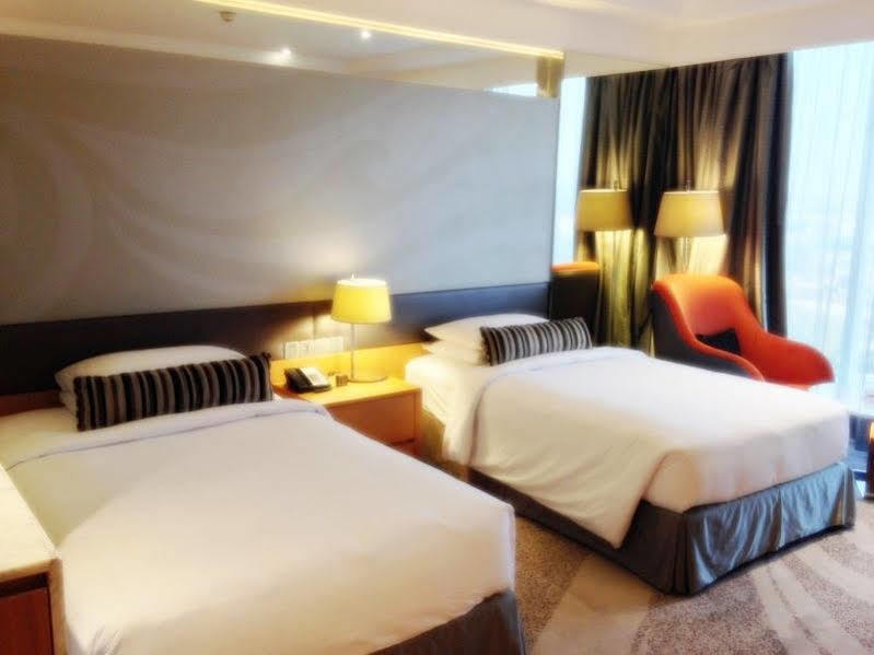 Hyatt Regency Hotel 5*
