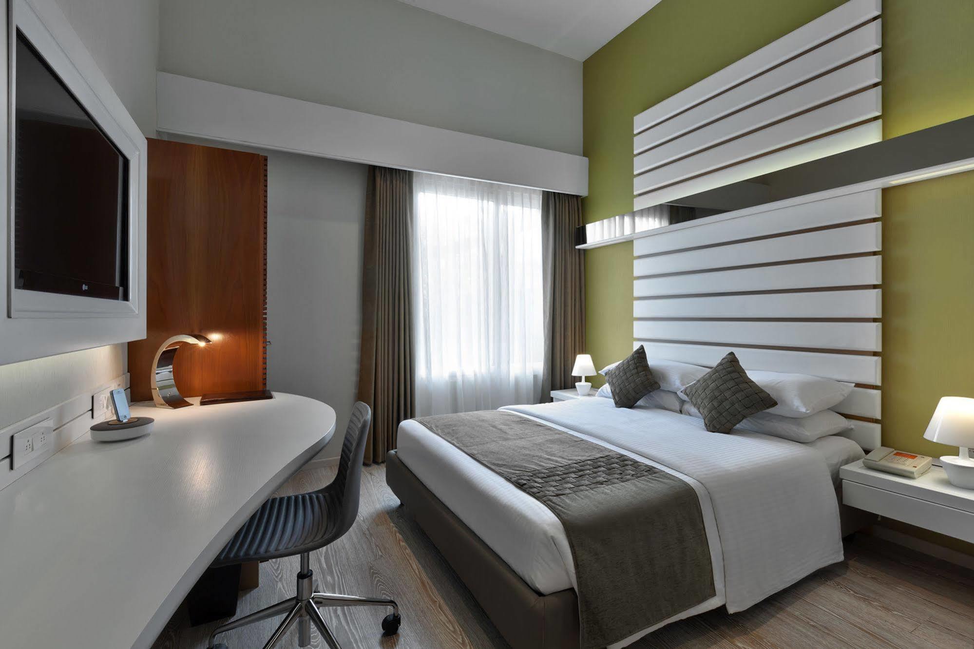 The Atara Hotel 3*