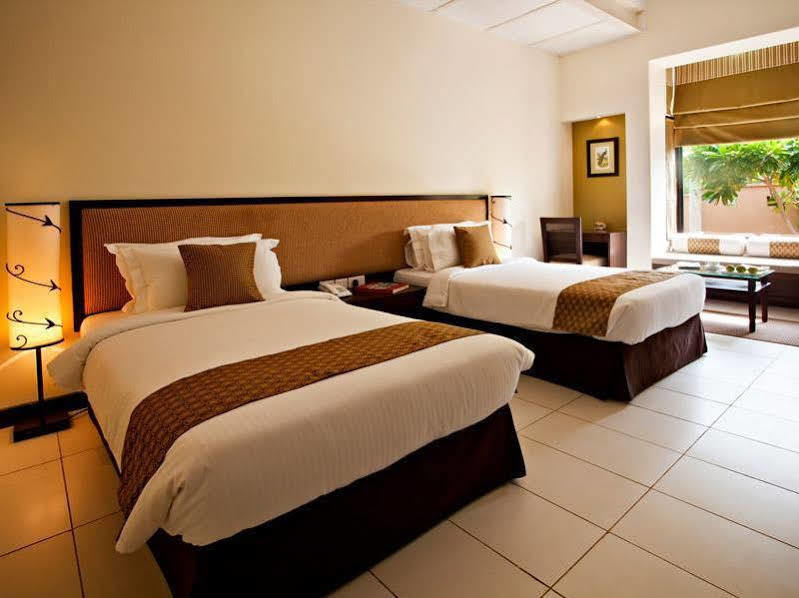 Lemon Tree Hotel, Tarudhan Valley, Manesar Resort Gurgaon