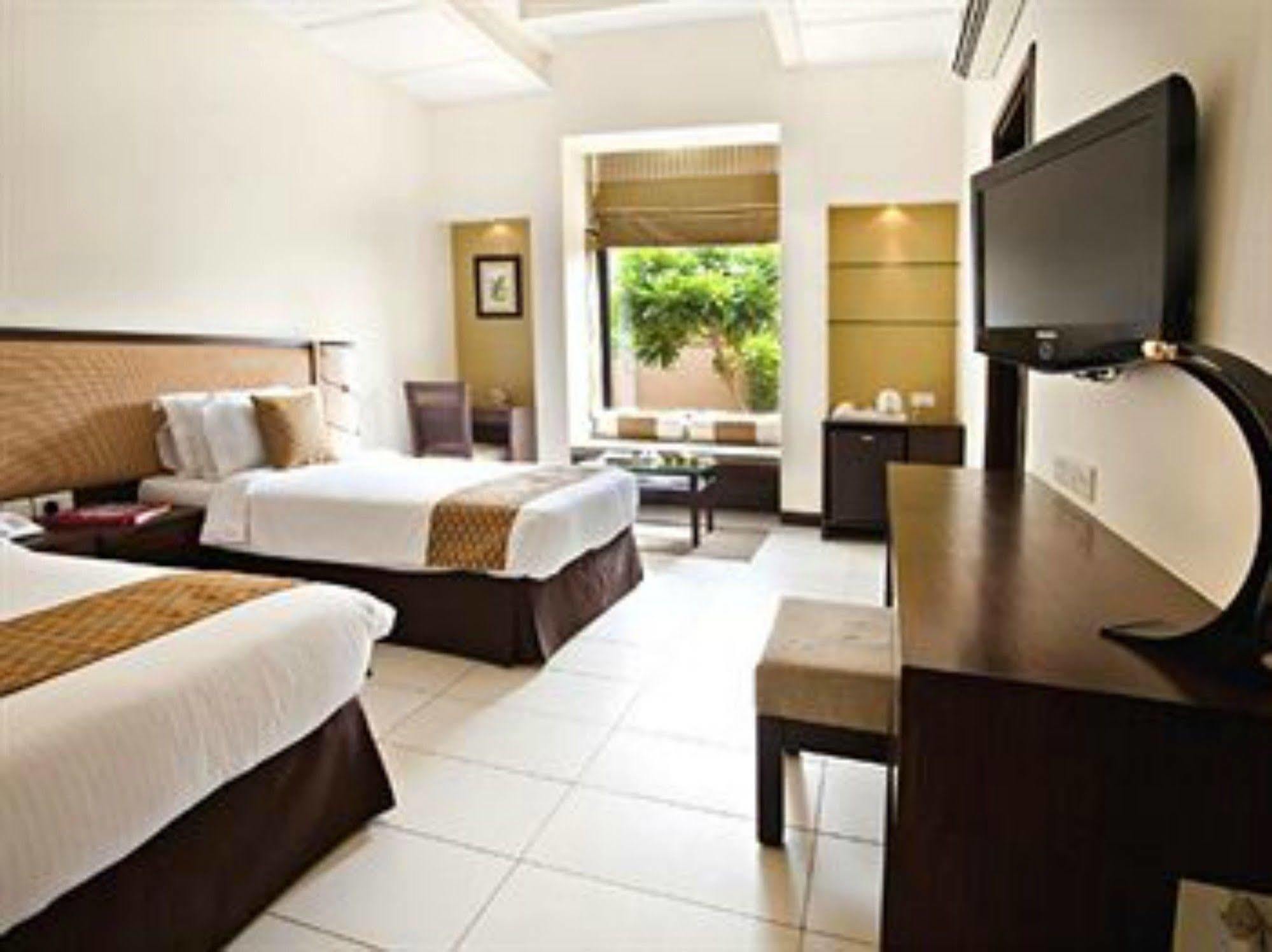 Lemon Tree Hotel, Tarudhan Valley, Manesar Gurgaon