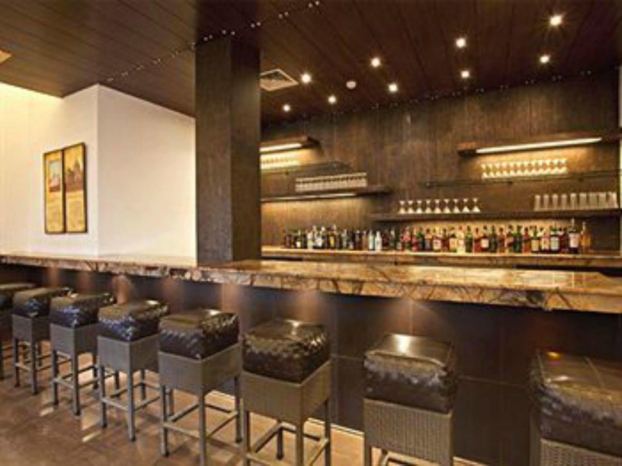 Lemon Tree Hotel, Tarudhan Valley, Manesar 4*