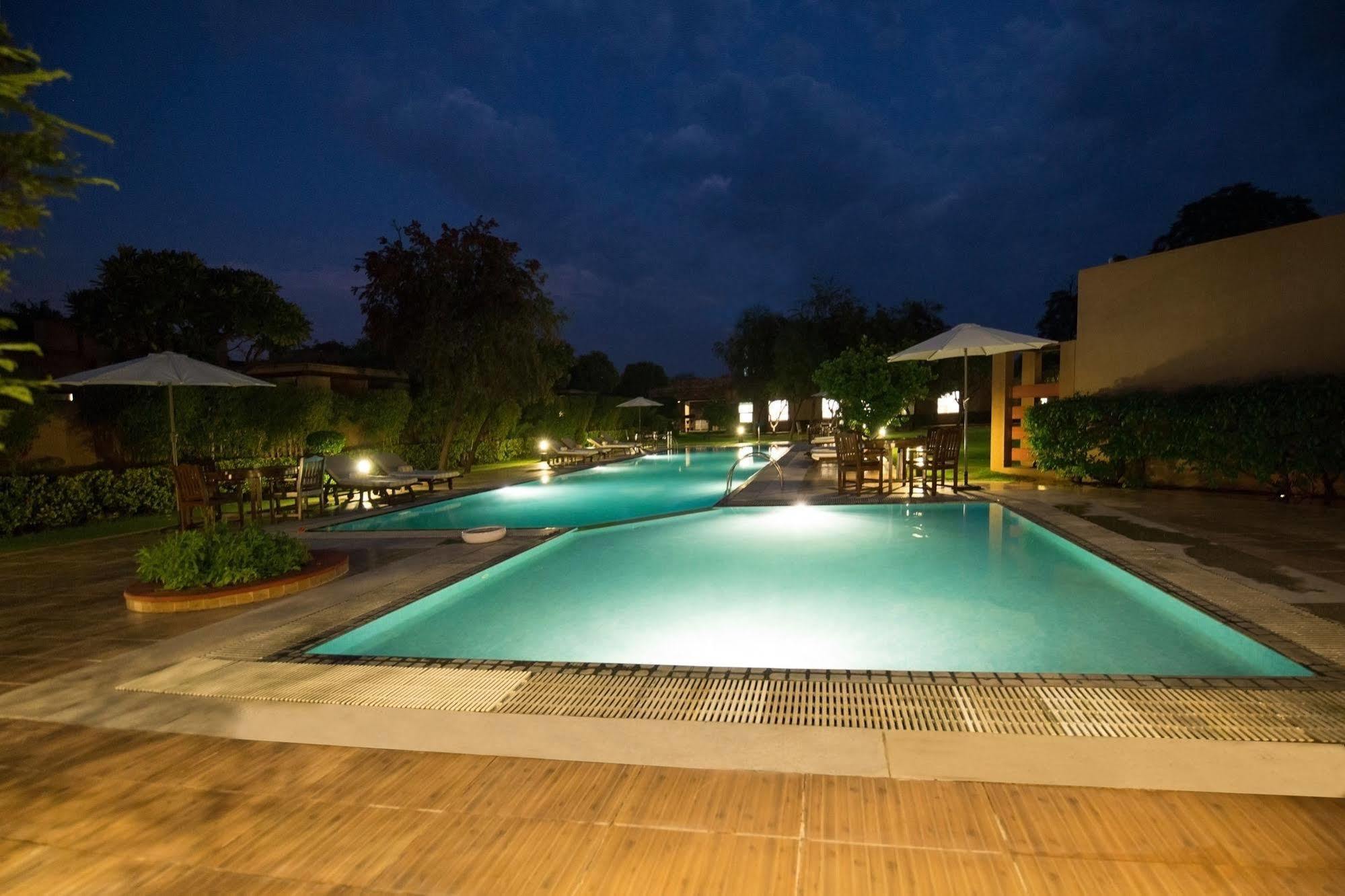 Lemon Tree Hotel, Tarudhan Valley, Manesar Resort Gurgaon