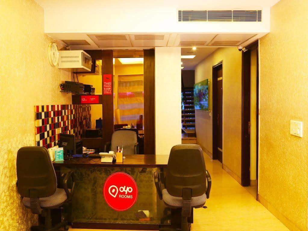 Oyo 386 Lotus Panache Hotel Gurgaon