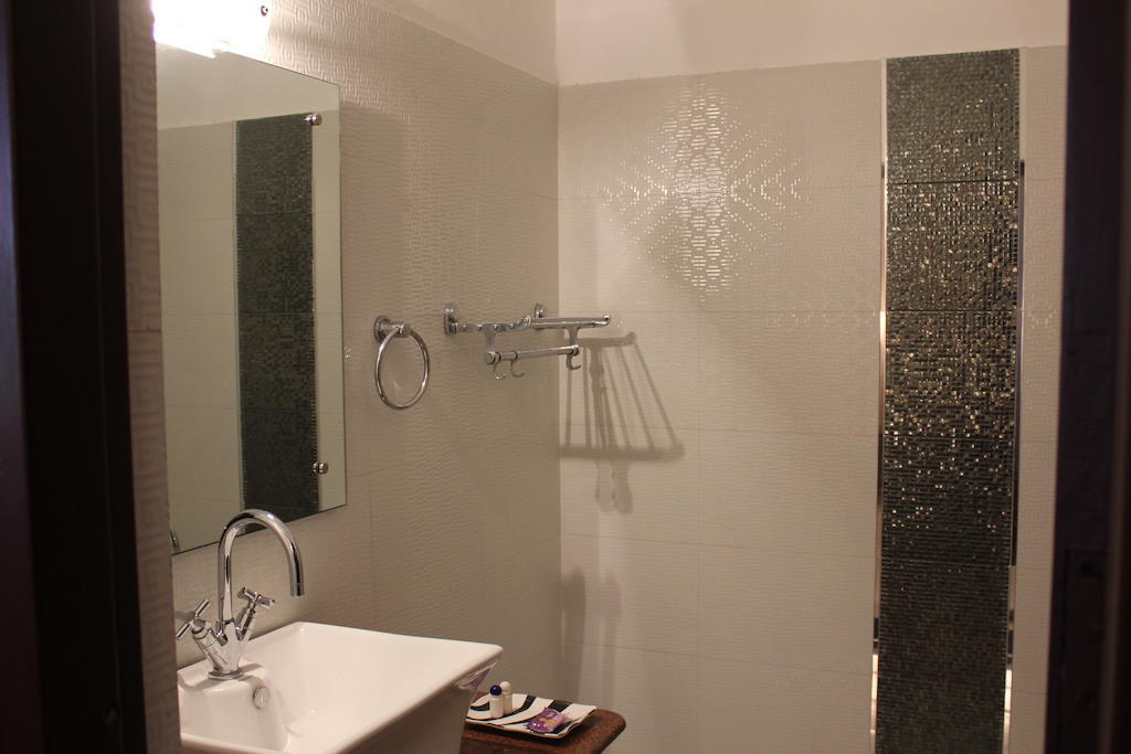 Hotel Doves 2*