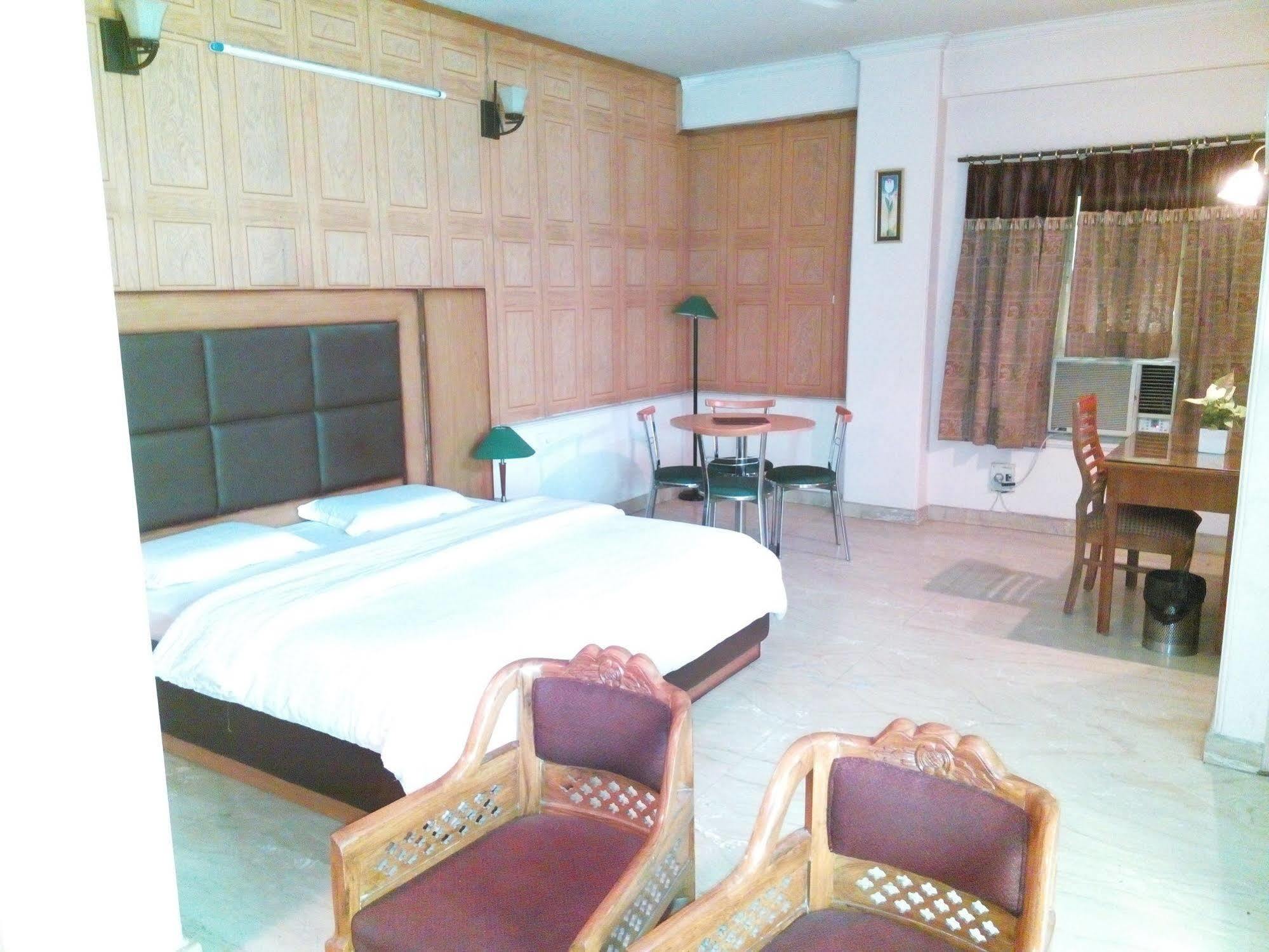 Queens Residency 3* Gurgaon