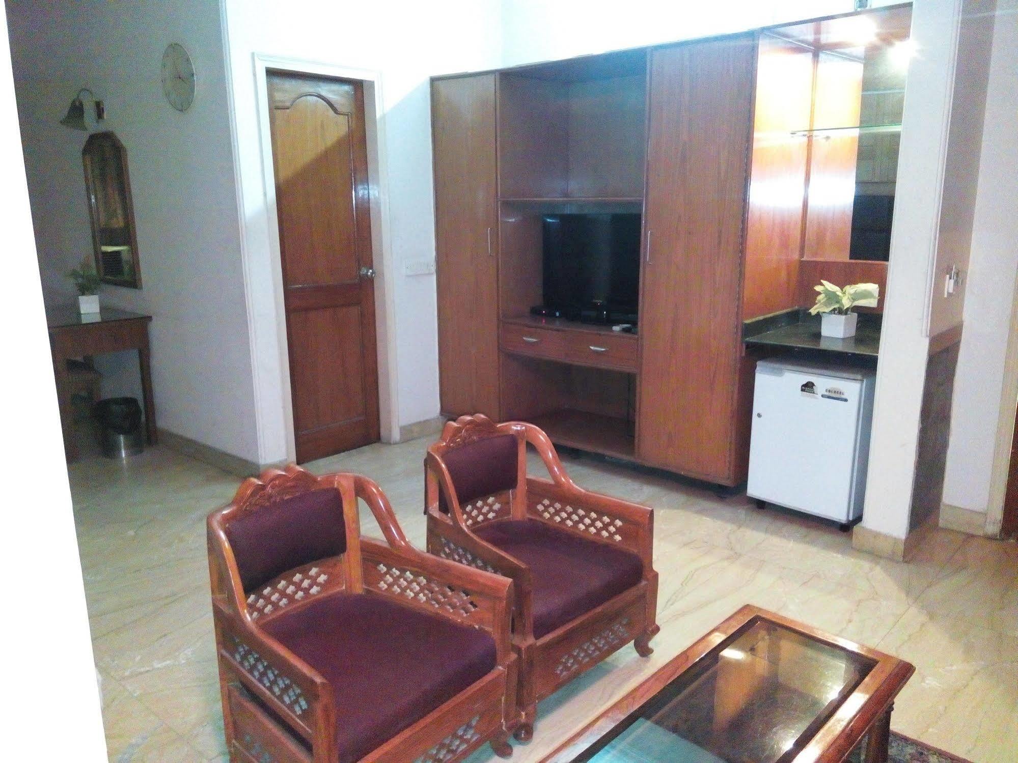 Queens Residency Gurgaon