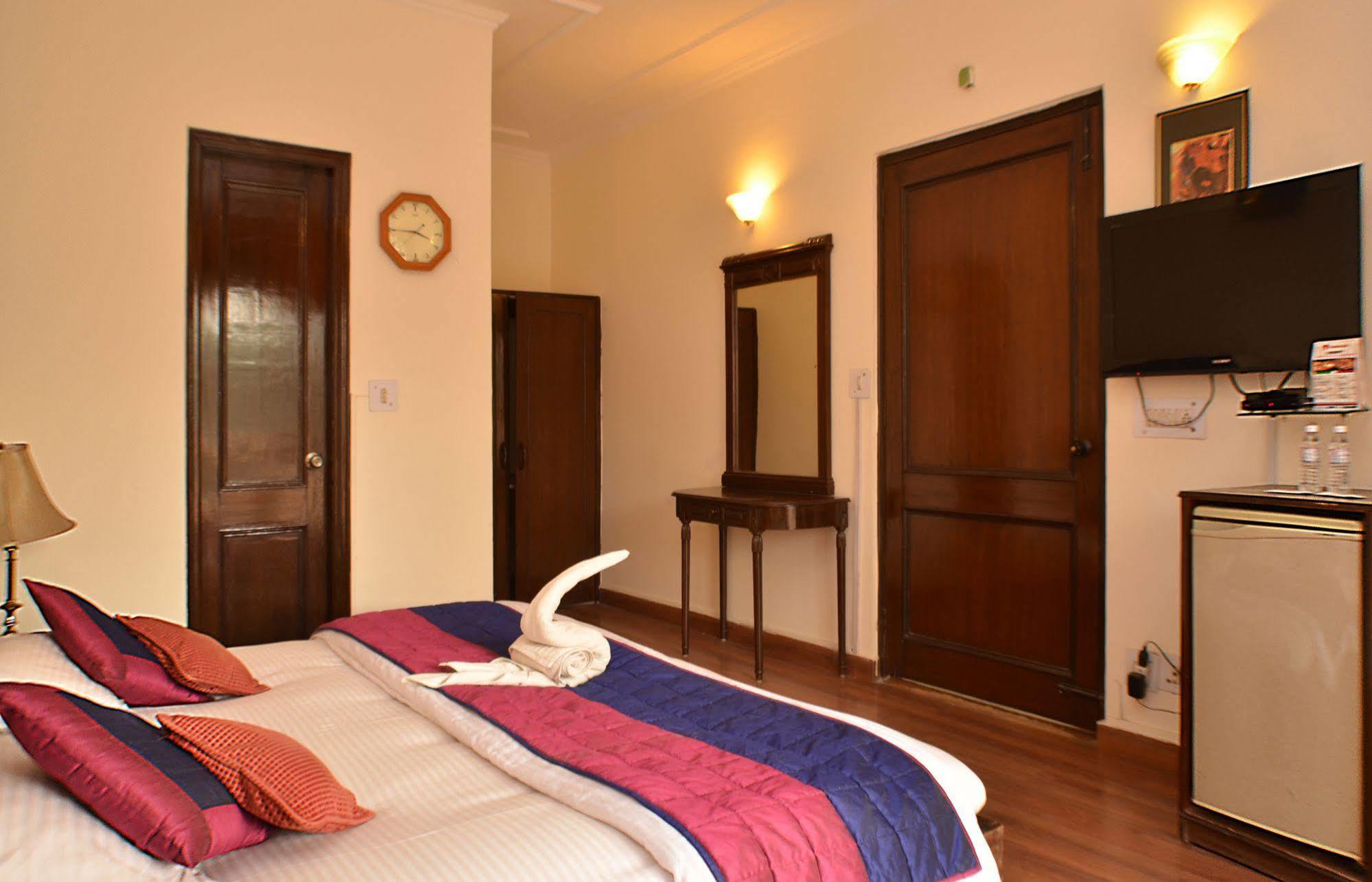 Vijay Gurgaon