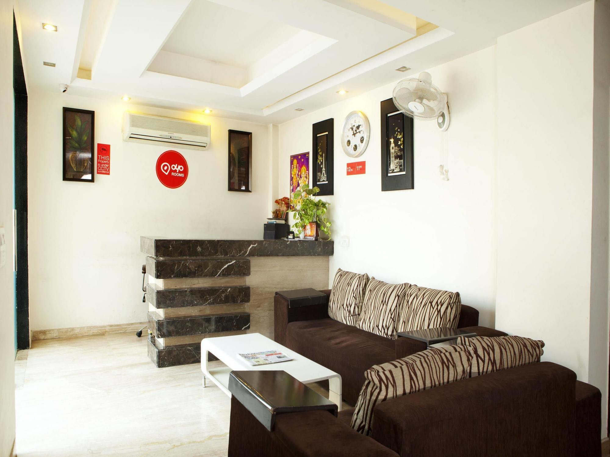 Guest house Oyo Cyber