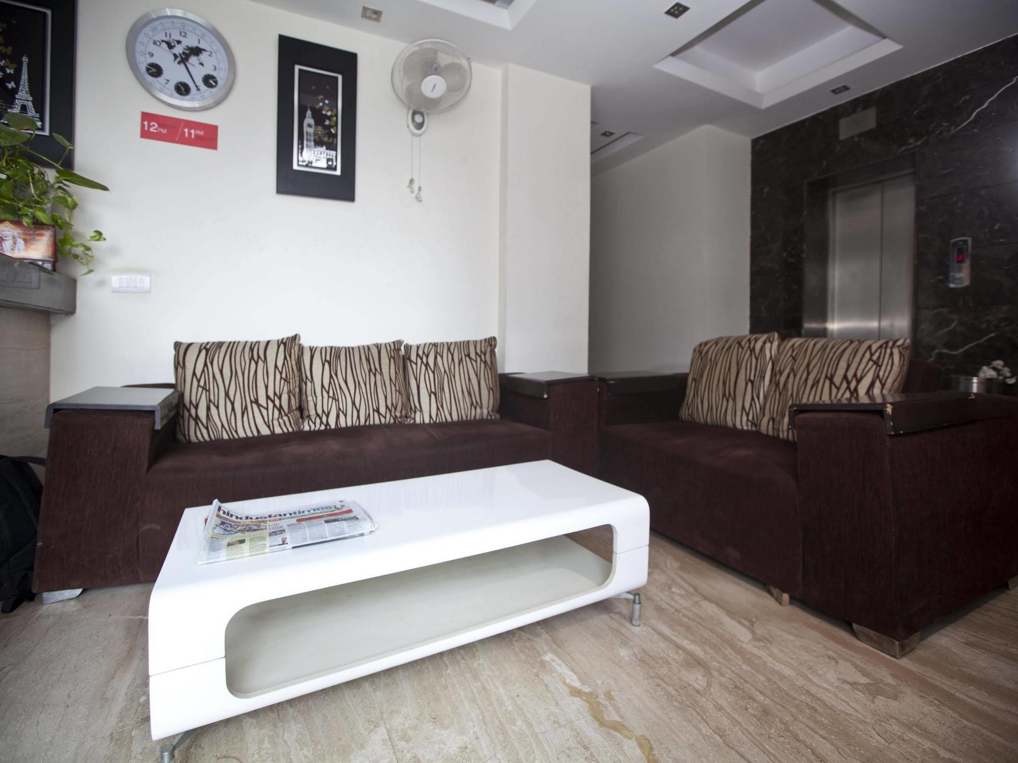 Guest house Oyo Cyber Gurgaon