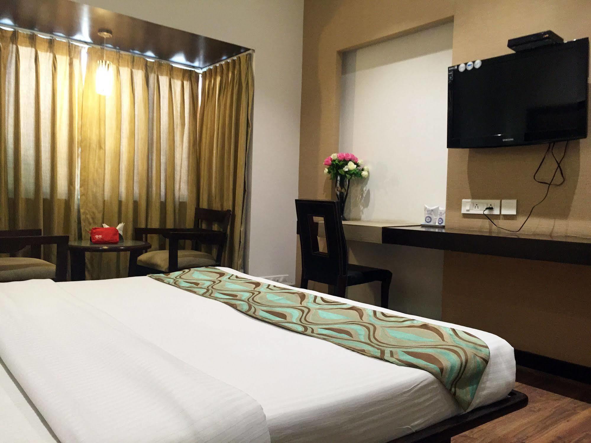 Guest house Oyo Cyber
