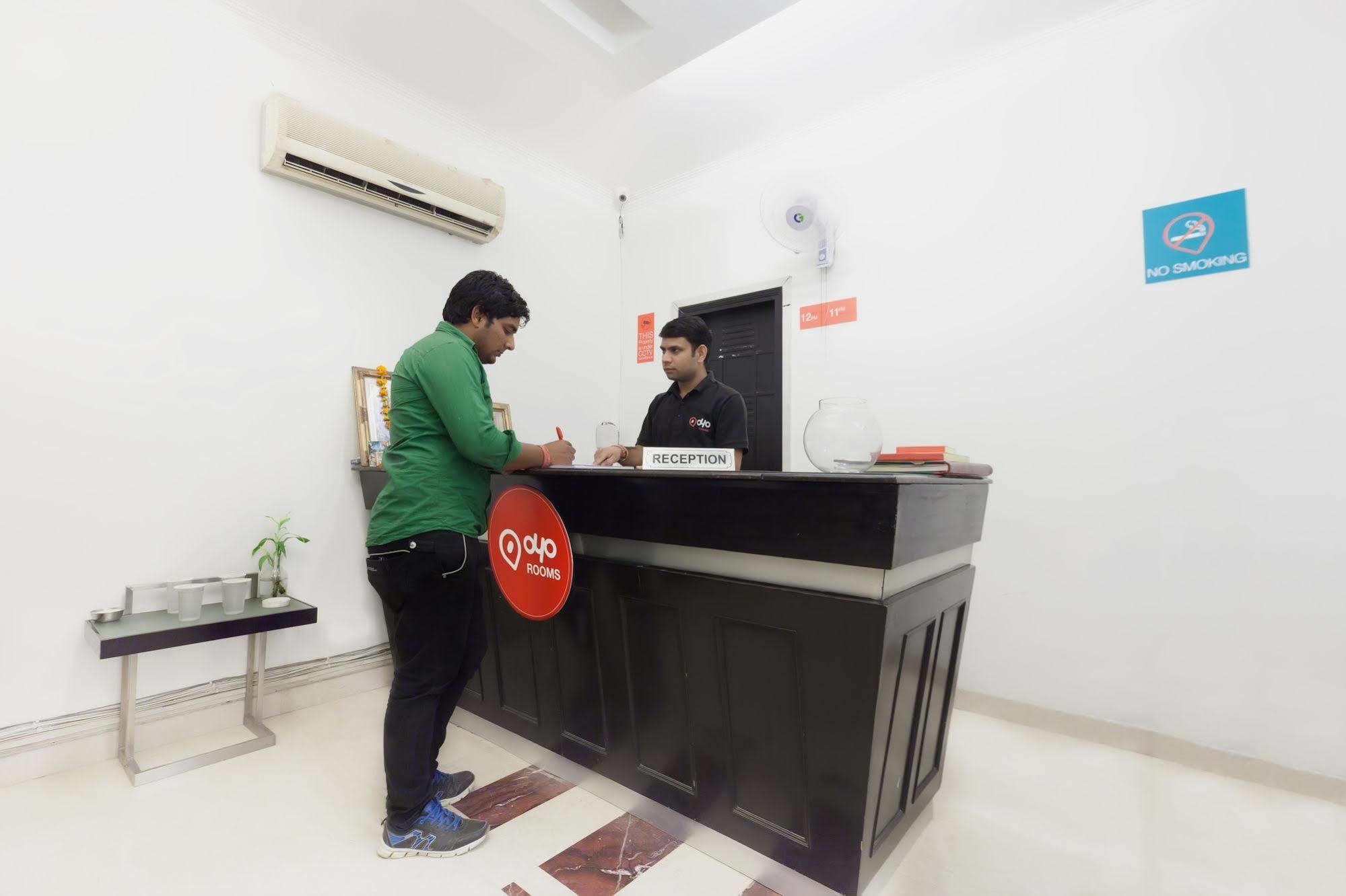 Oyo Cyber 3* Gurgaon