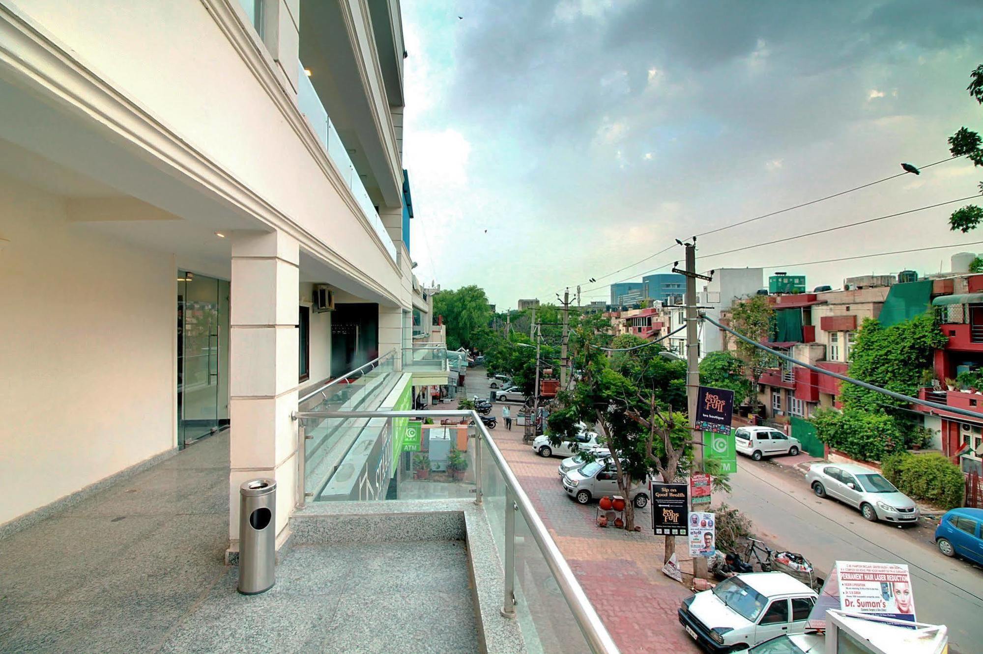 Staayz Premium Gurgaon Guest house Gurgaon