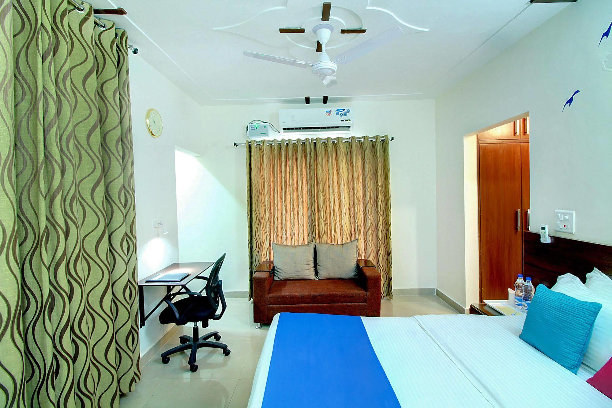 Staayz Premium Gurgaon