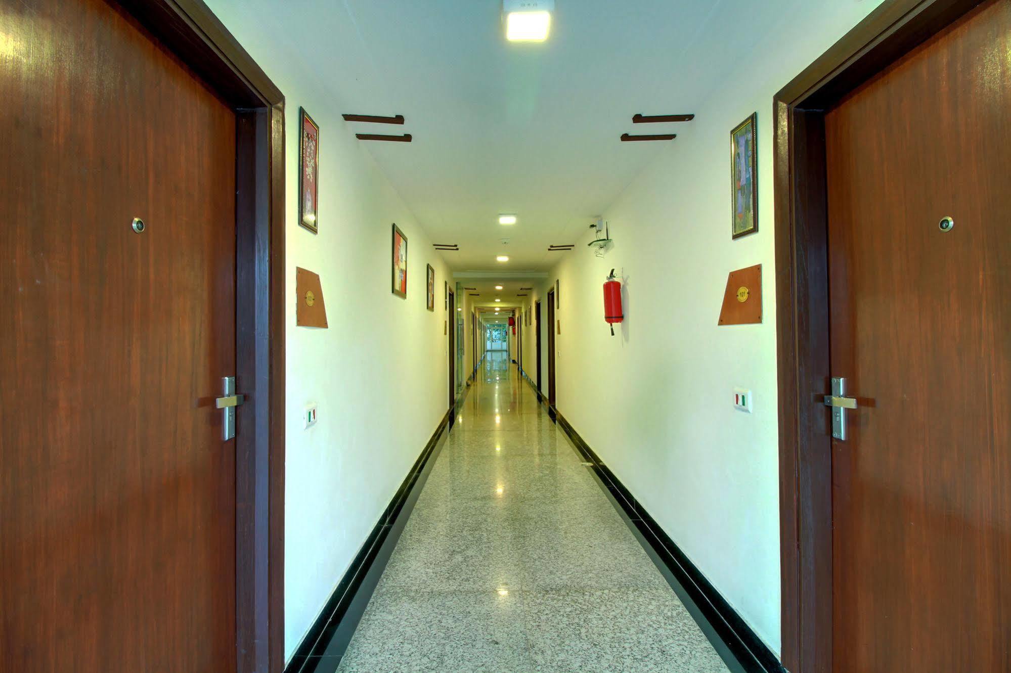 Guest house Staayz Premium Gurgaon Gurgaon