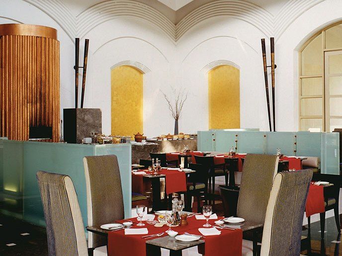 Trident Hotel