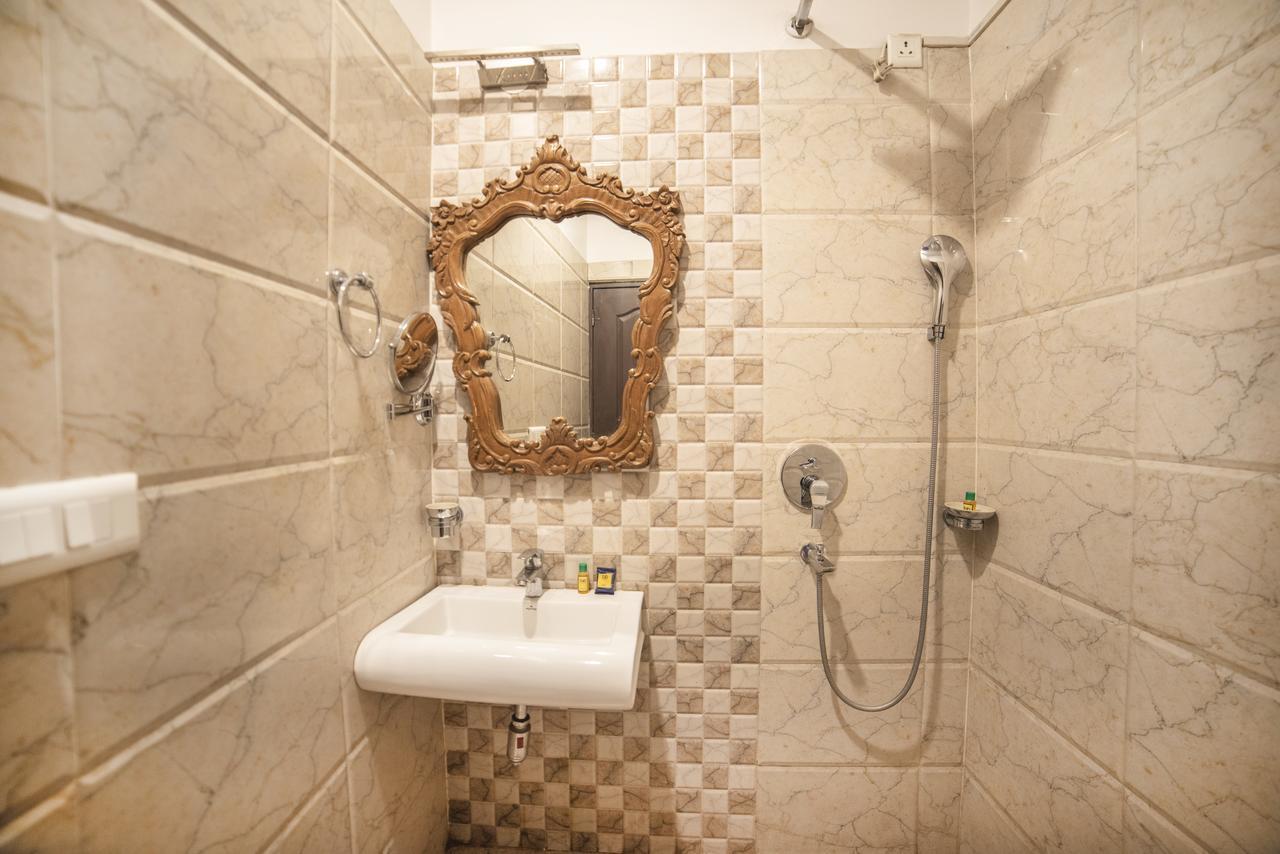 Fabhotel Maple House Phase V