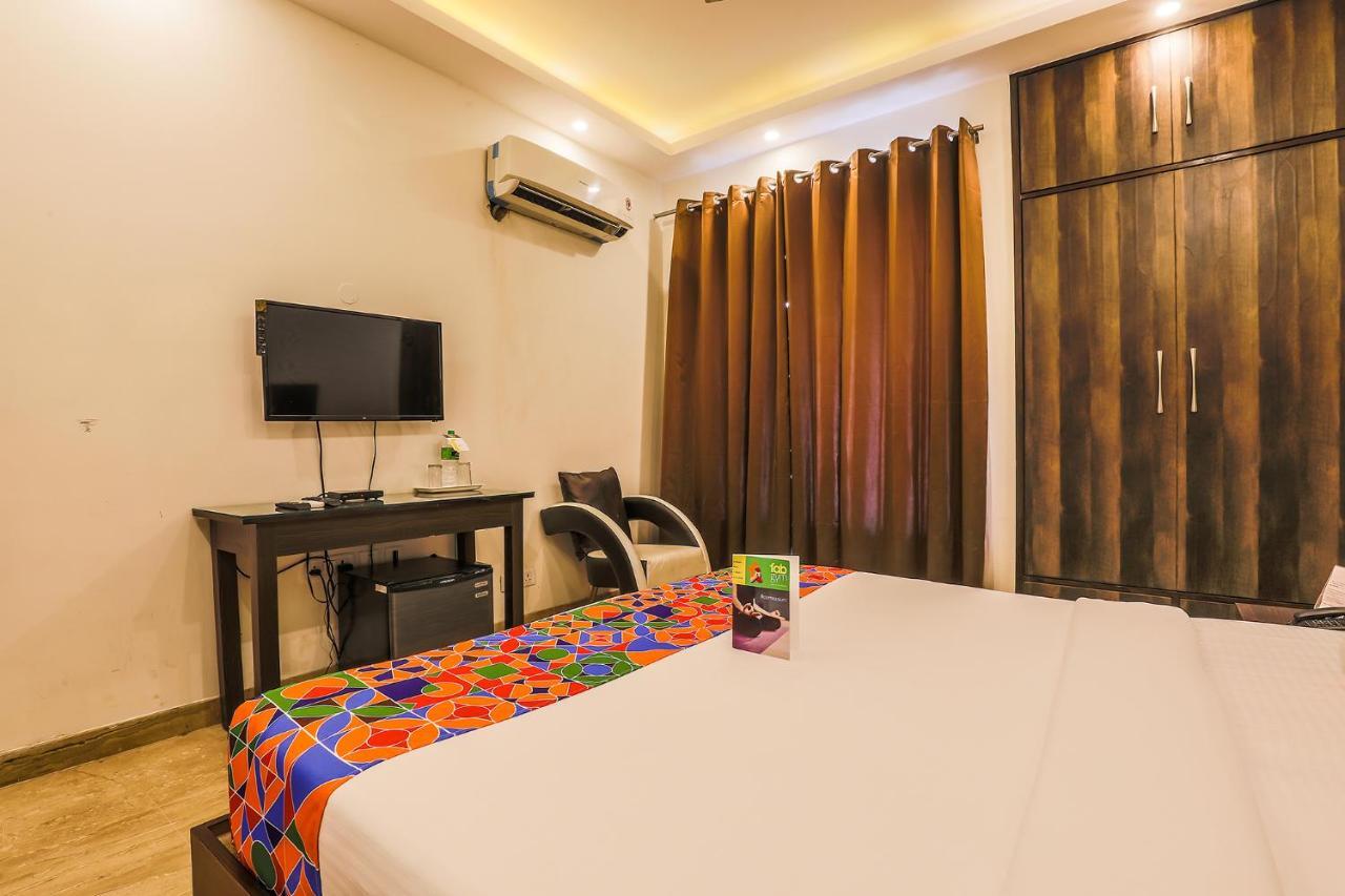 Fabhotel Daffodil Huda Center