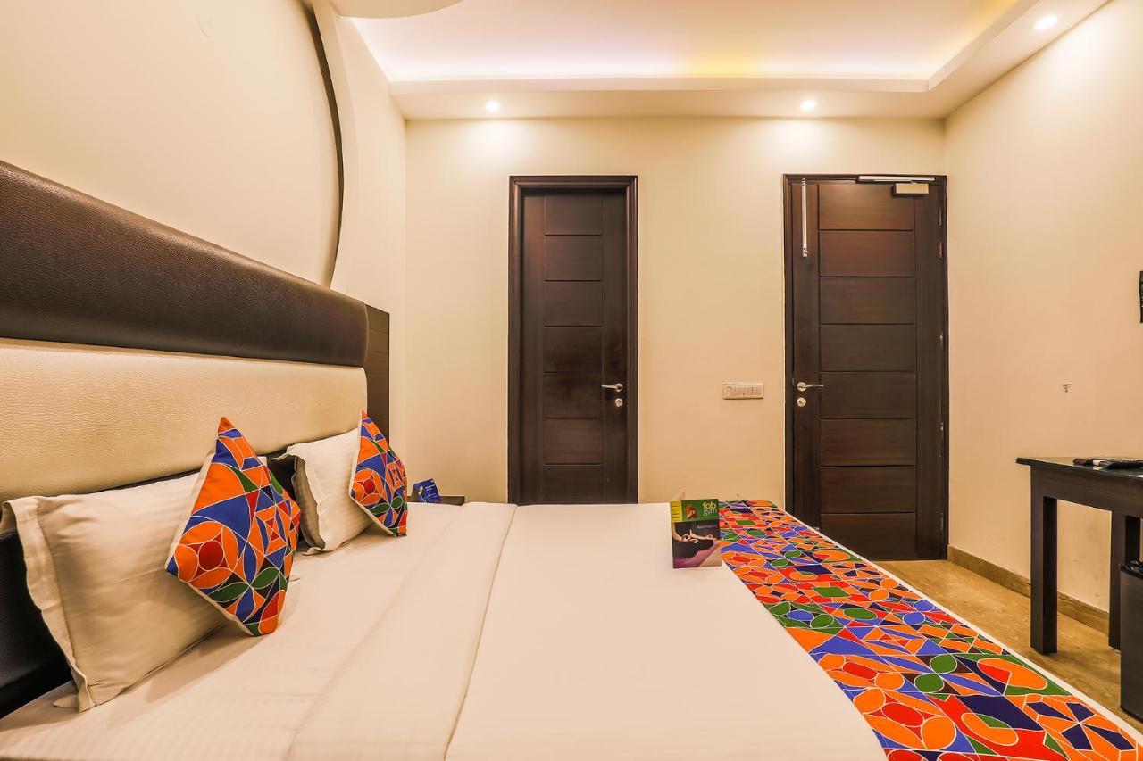 Fabhotel Daffodil Huda Center Hotel 3*