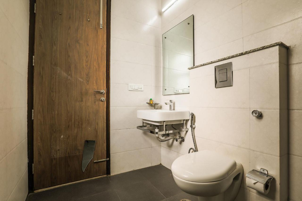 Fabhotel Daffodil Huda Center Hotel 3*