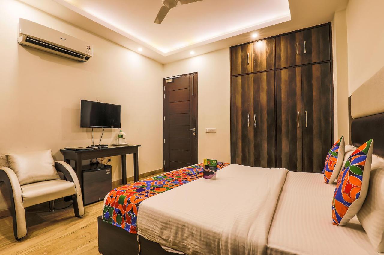 Fabhotel Daffodil Huda Center Gurgaon