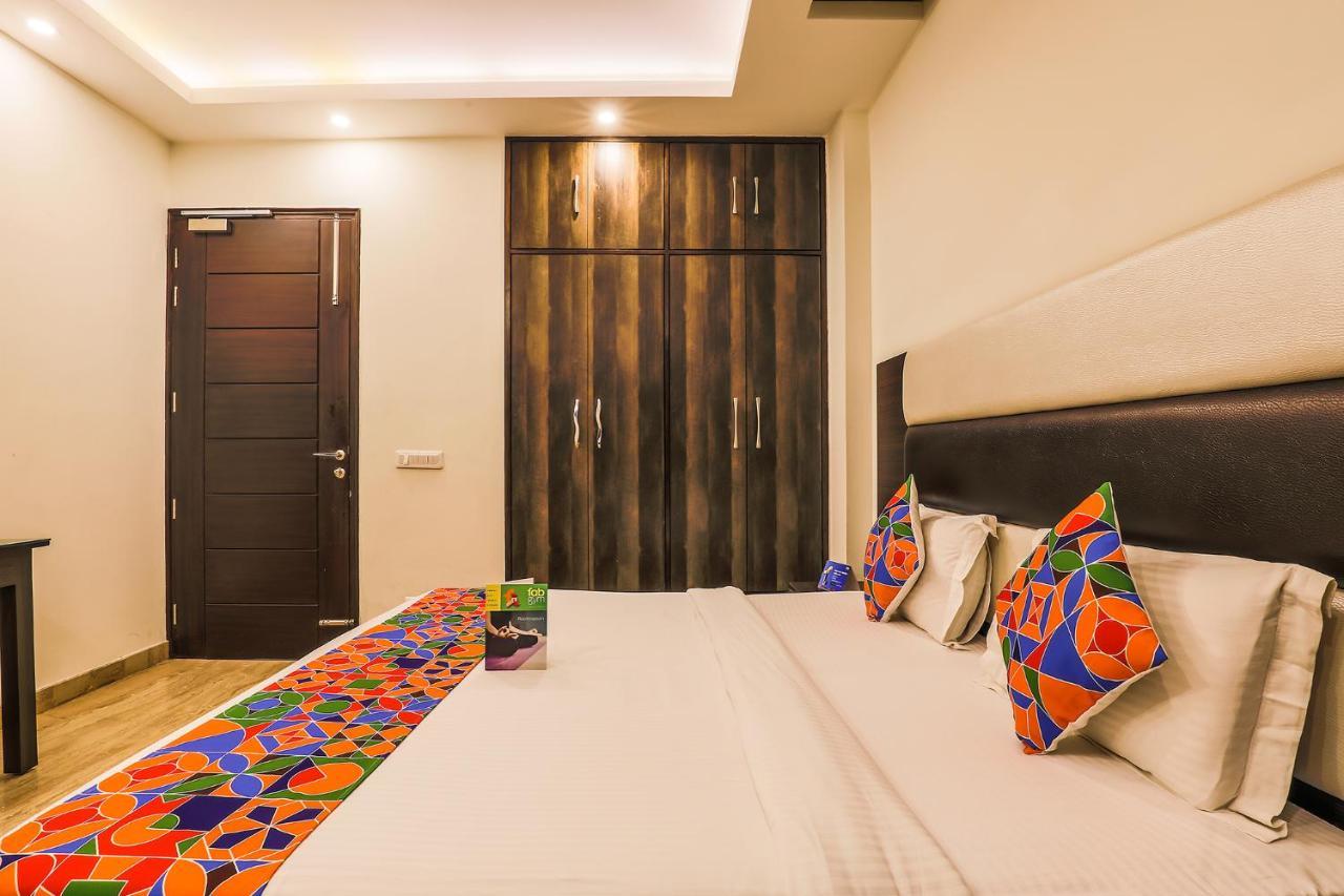 Fabhotel Daffodil Huda Center