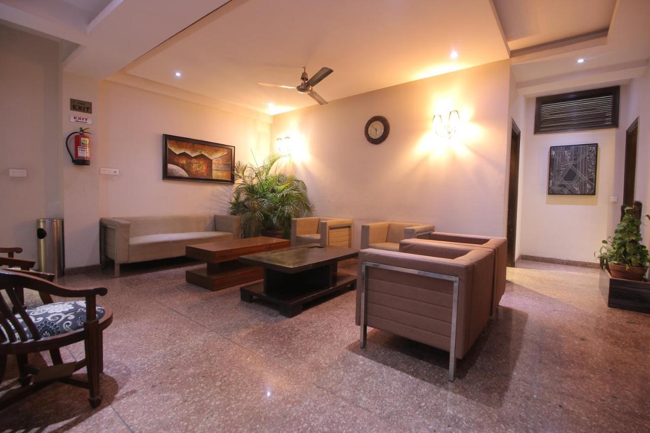 Premier - Golf Course Road ,gurgaon Hotel
