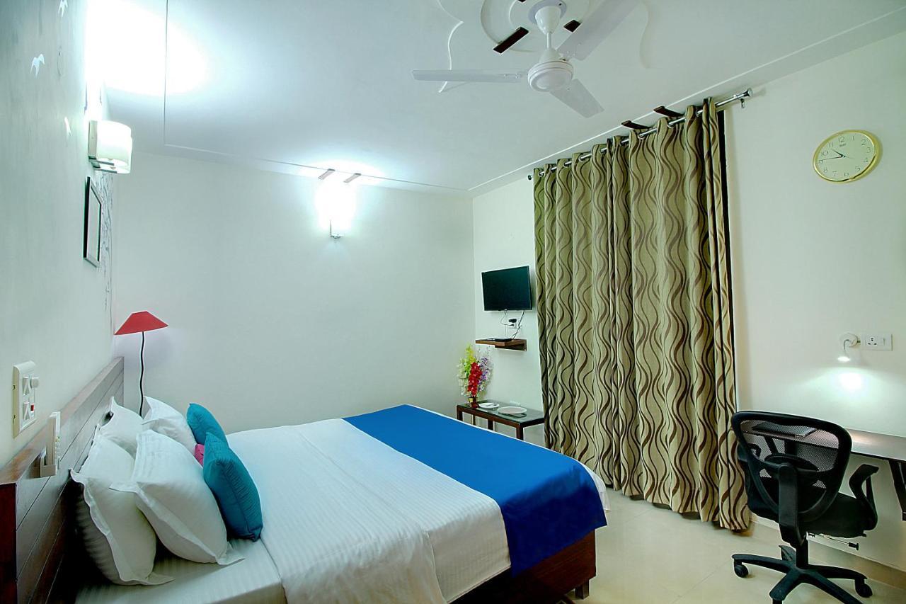 Guest house Staayz Premium Gurgaon Gurgaon