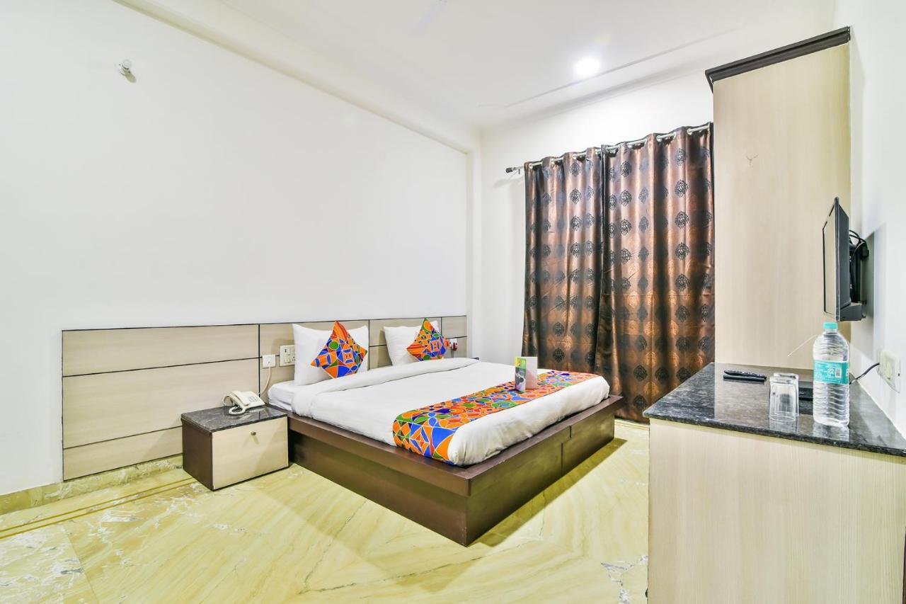 Fabhotel Rallkmas Cyber Hotel Gurgaon