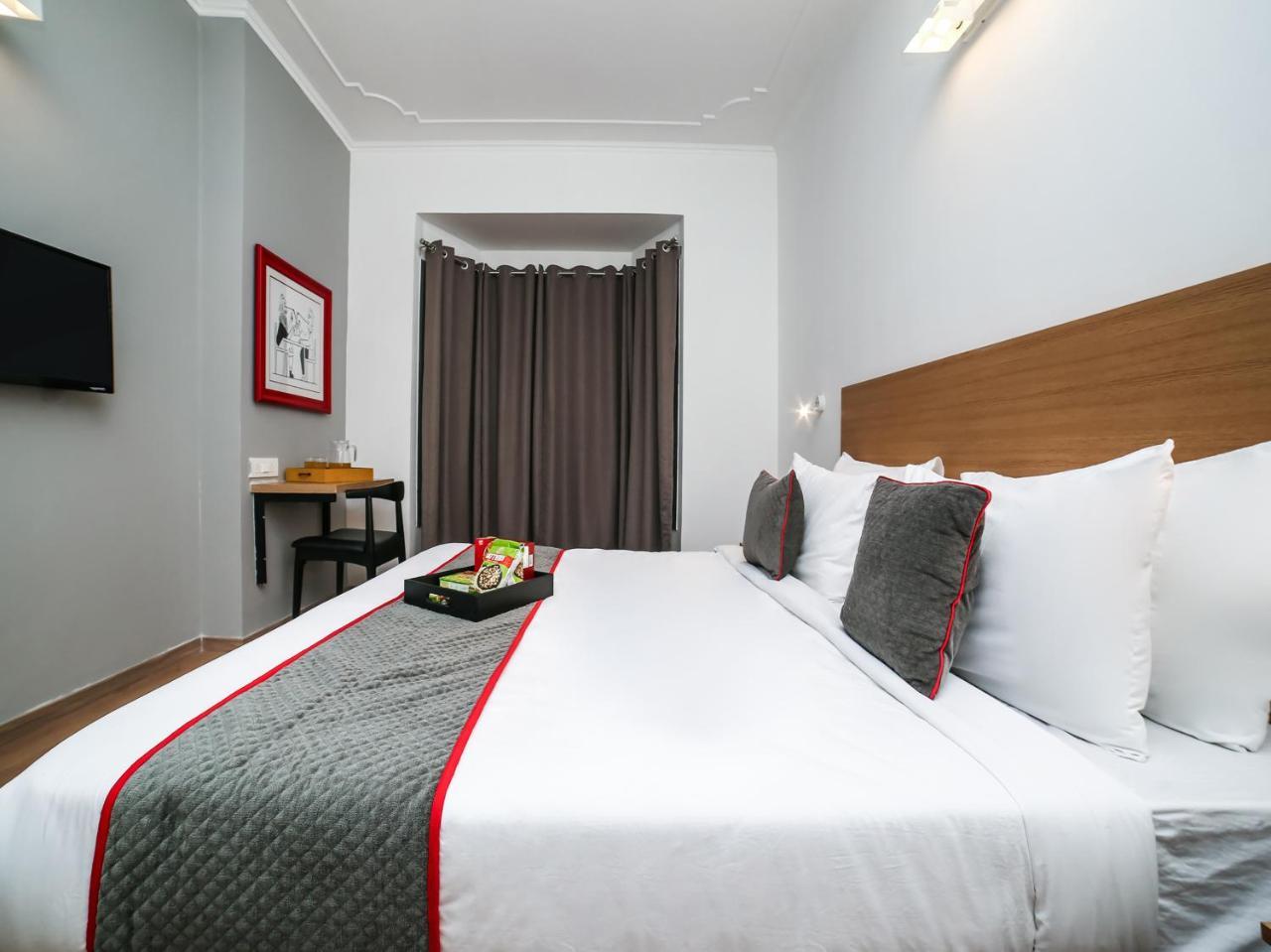 Oyo Townhouse 62 Cyber
