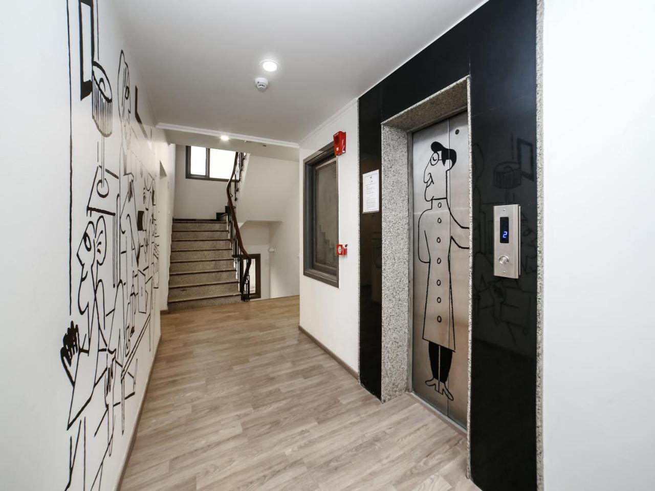 Oyo Townhouse 62 Cyber Hotel