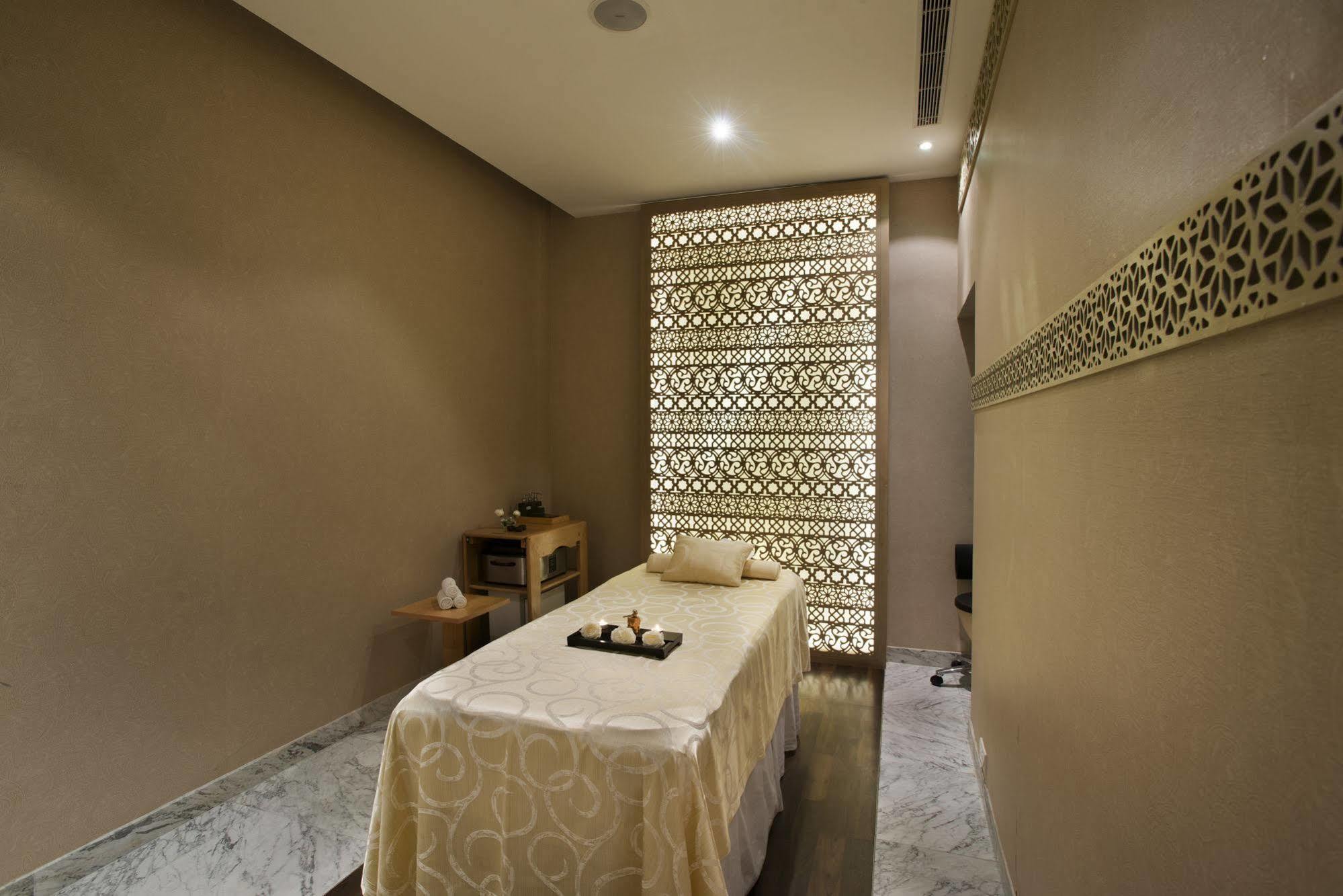 Hyatt Regency Hotel Gurgaon