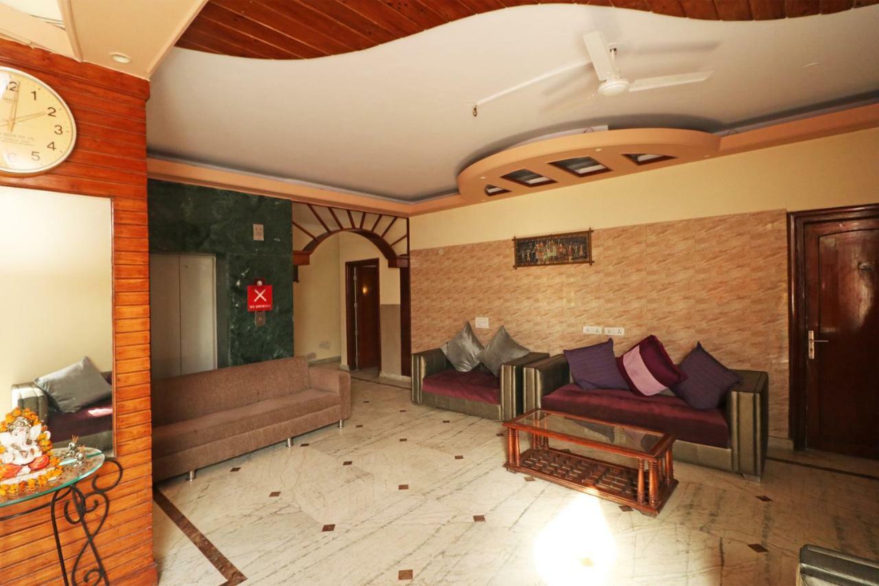 Oyo 26811 Moonlight Residency Hotel 3*