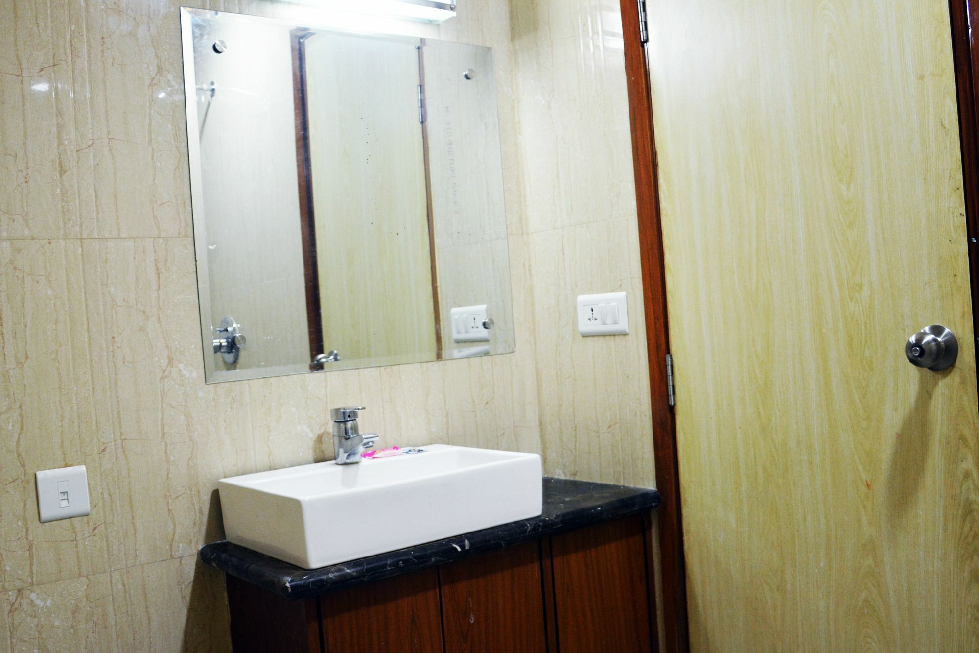 Trinity Corporate Udyog Vihar Hotel Gurgaon