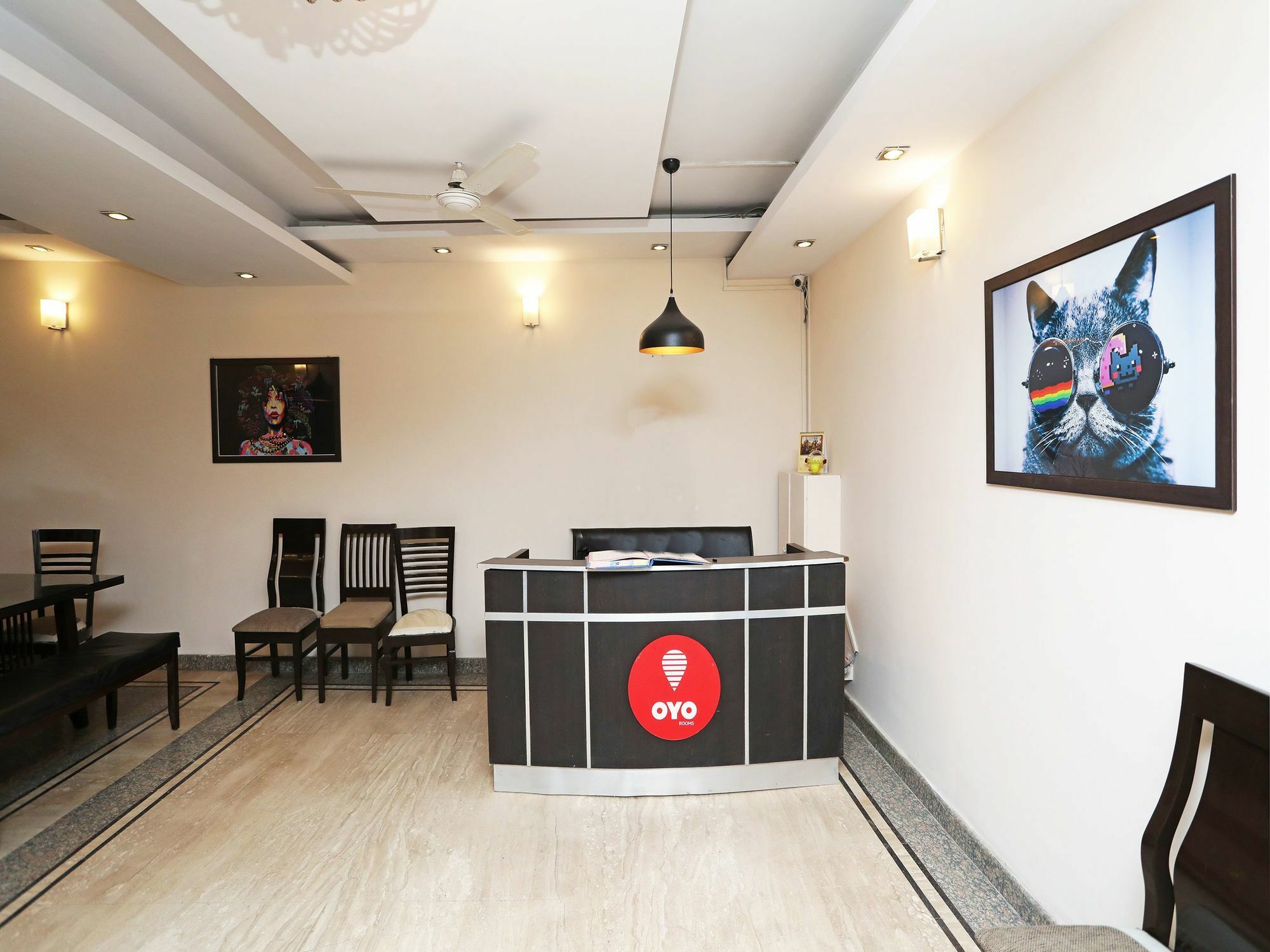 Oyo 11761 Whitepod 3* Gurgaon