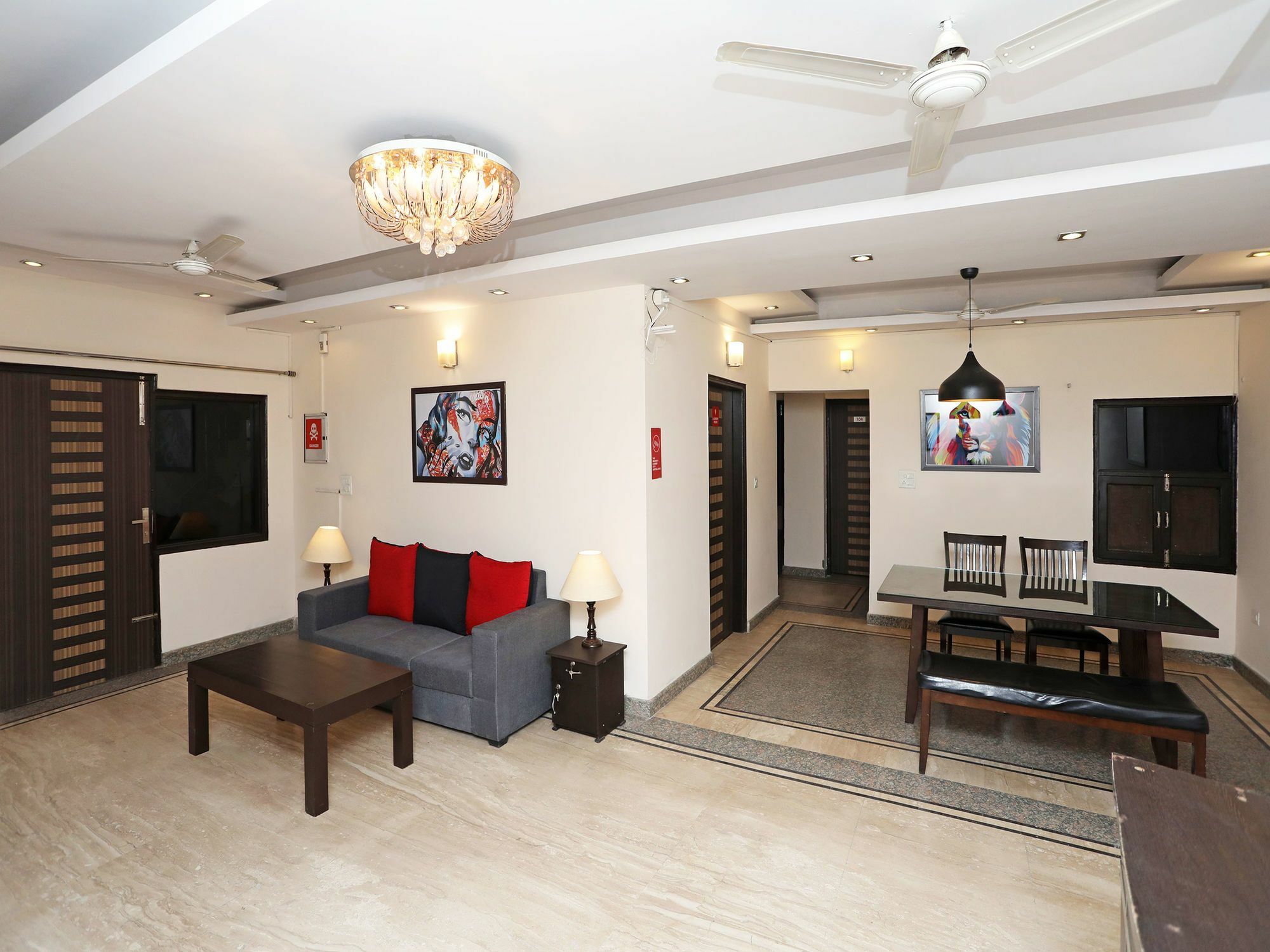 Oyo 11761 Whitepod Hotel 3*