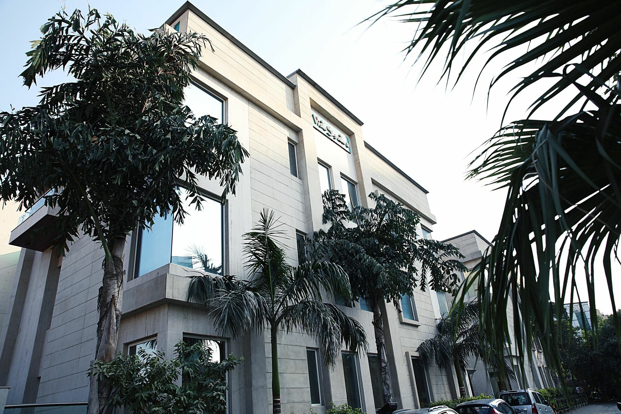 Hotel Inde Signature Tower Gurgaon