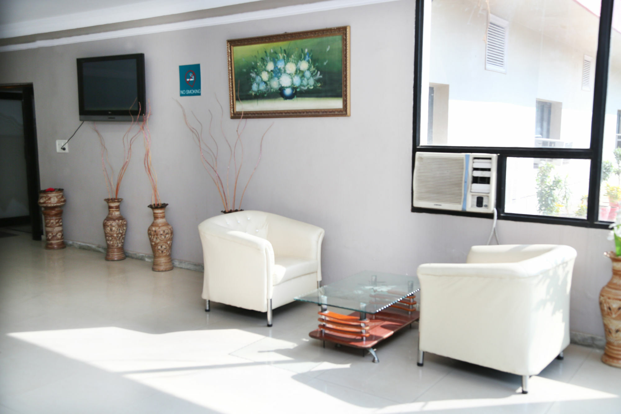 Hotel Pacific Suryansh Gurgaon