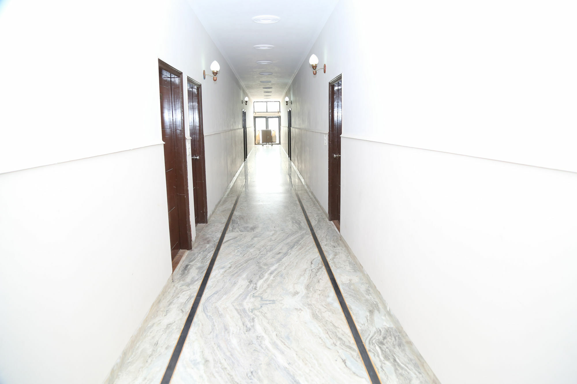 Hotel Pacific Suryansh 3*