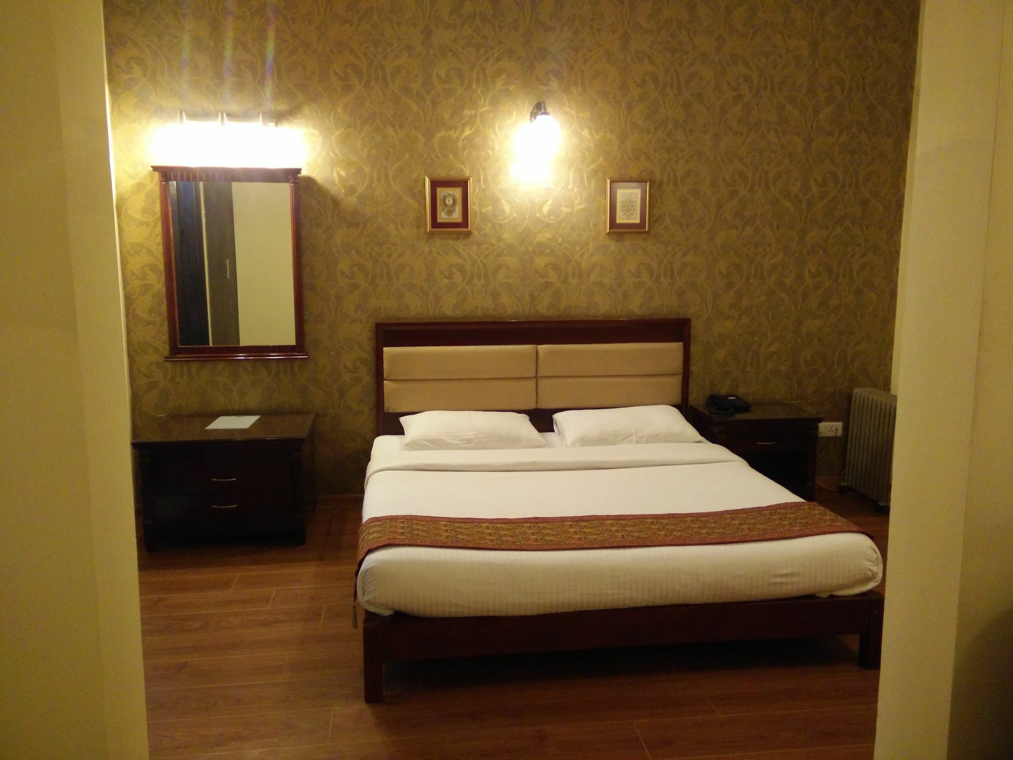 Enkay Residency V Block-cyber * Gurgaon