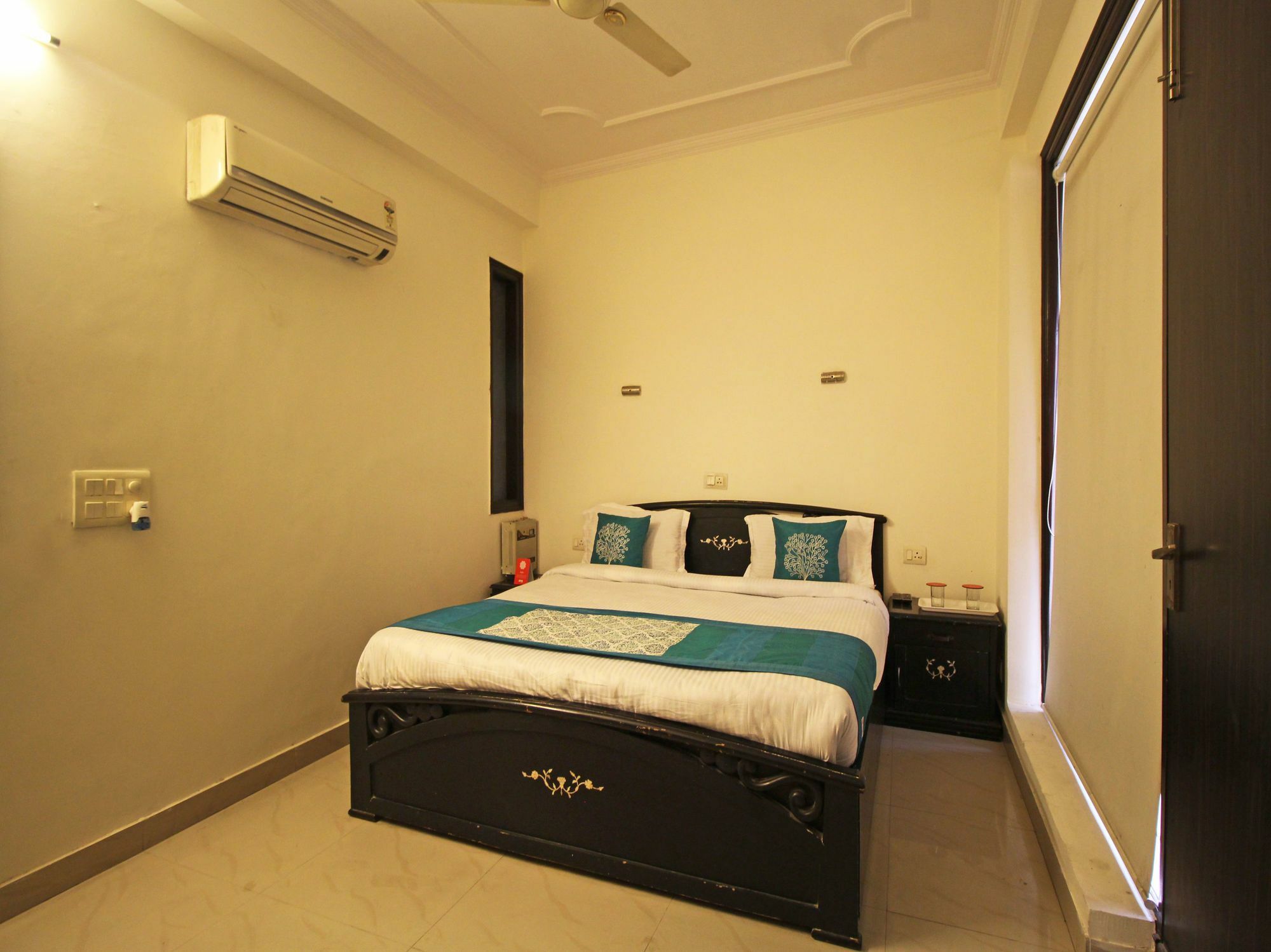Oyo 5118 Dreams Residency Hotel 2*