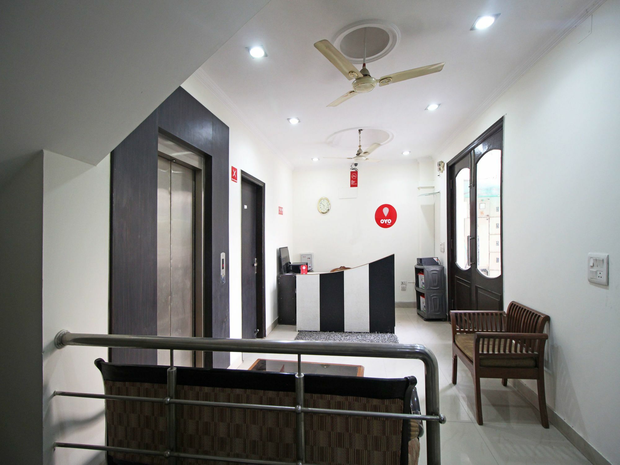 Hotel Oyo 5118 Dreams Residency 2*