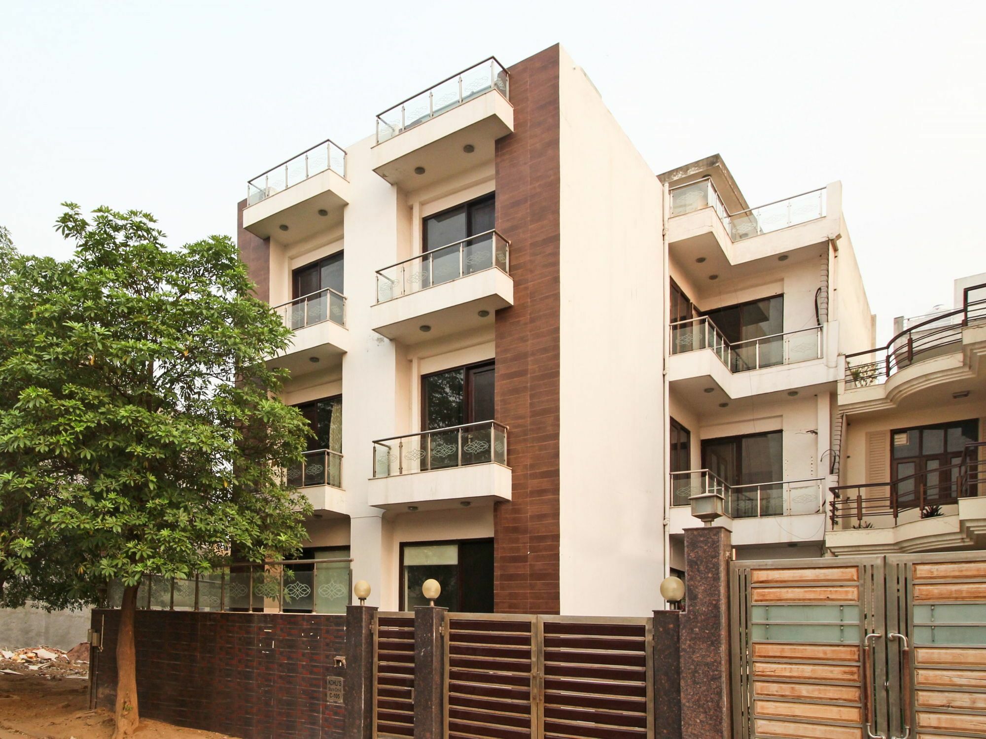 Oyo 5118 Dreams Residency Hotel Gurgaon
