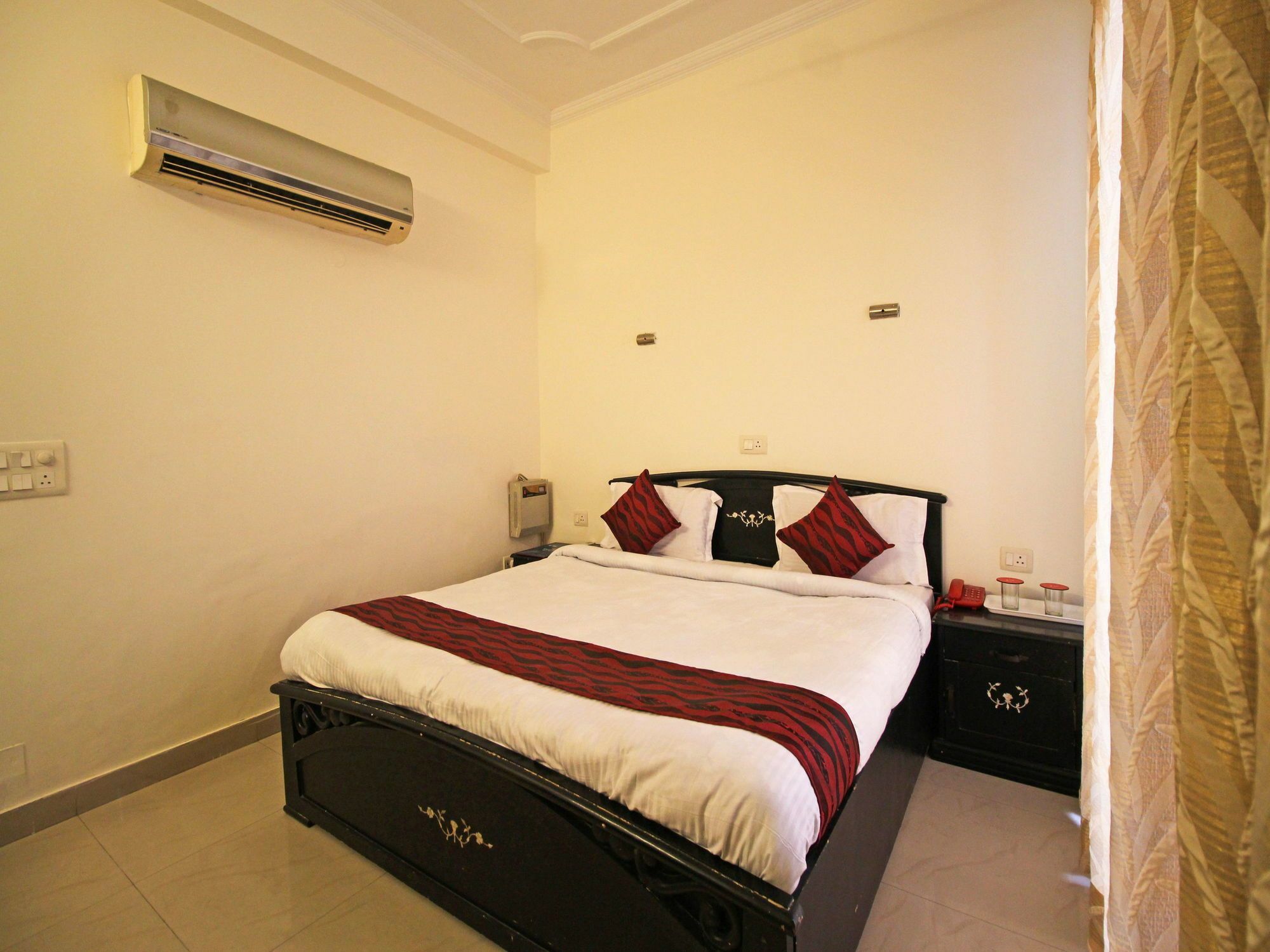 Oyo 5118 Dreams Residency Hotel