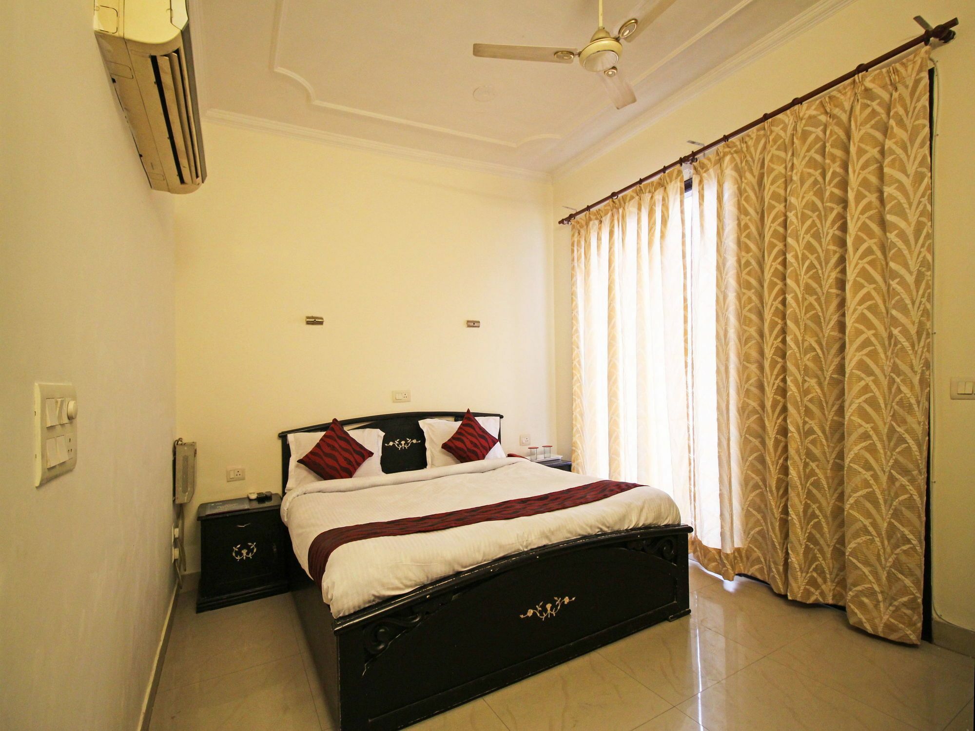 Oyo 5118 Dreams Residency Hotel Gurgaon