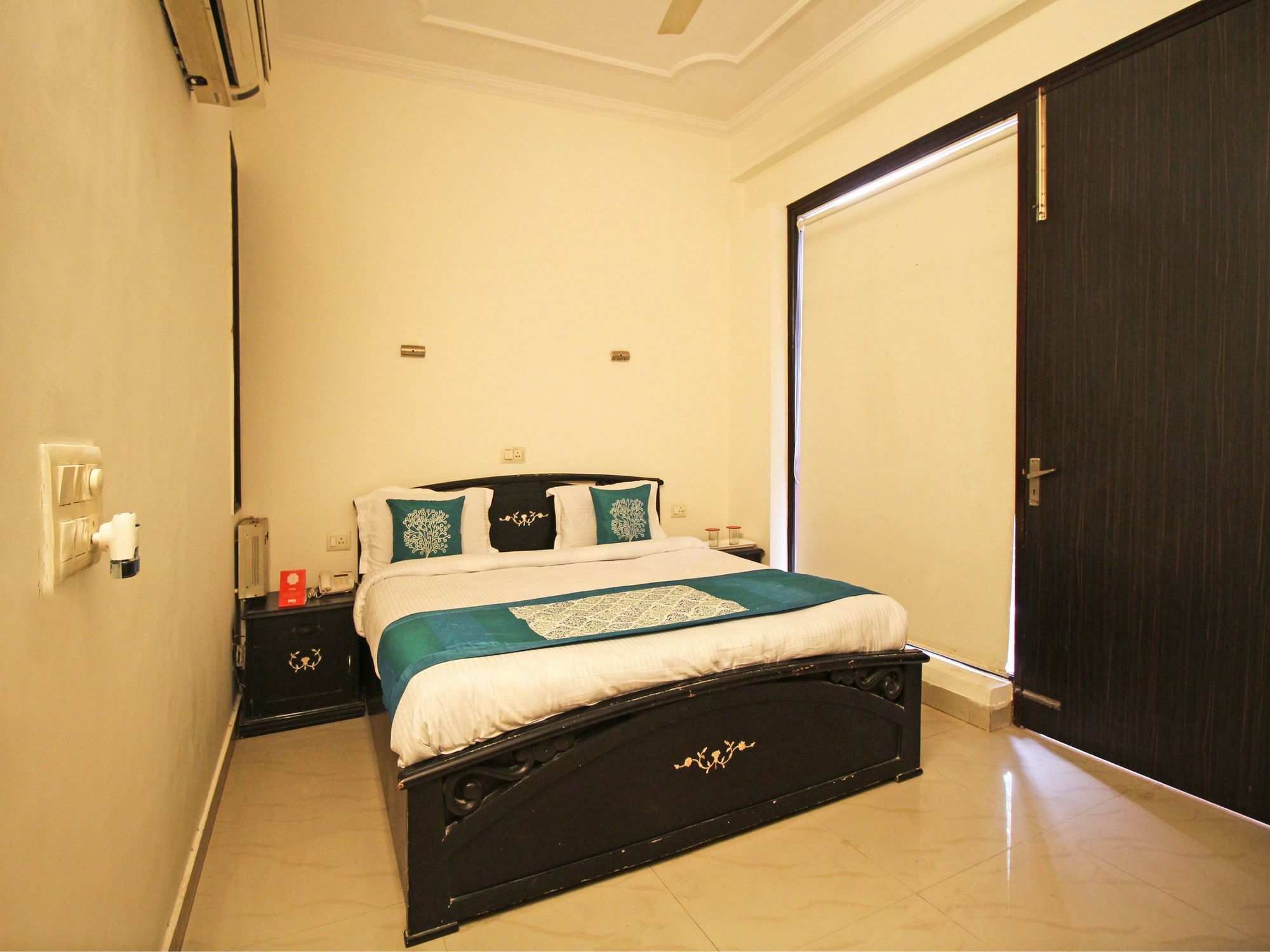 Oyo 5118 Dreams Residency Hotel 2*