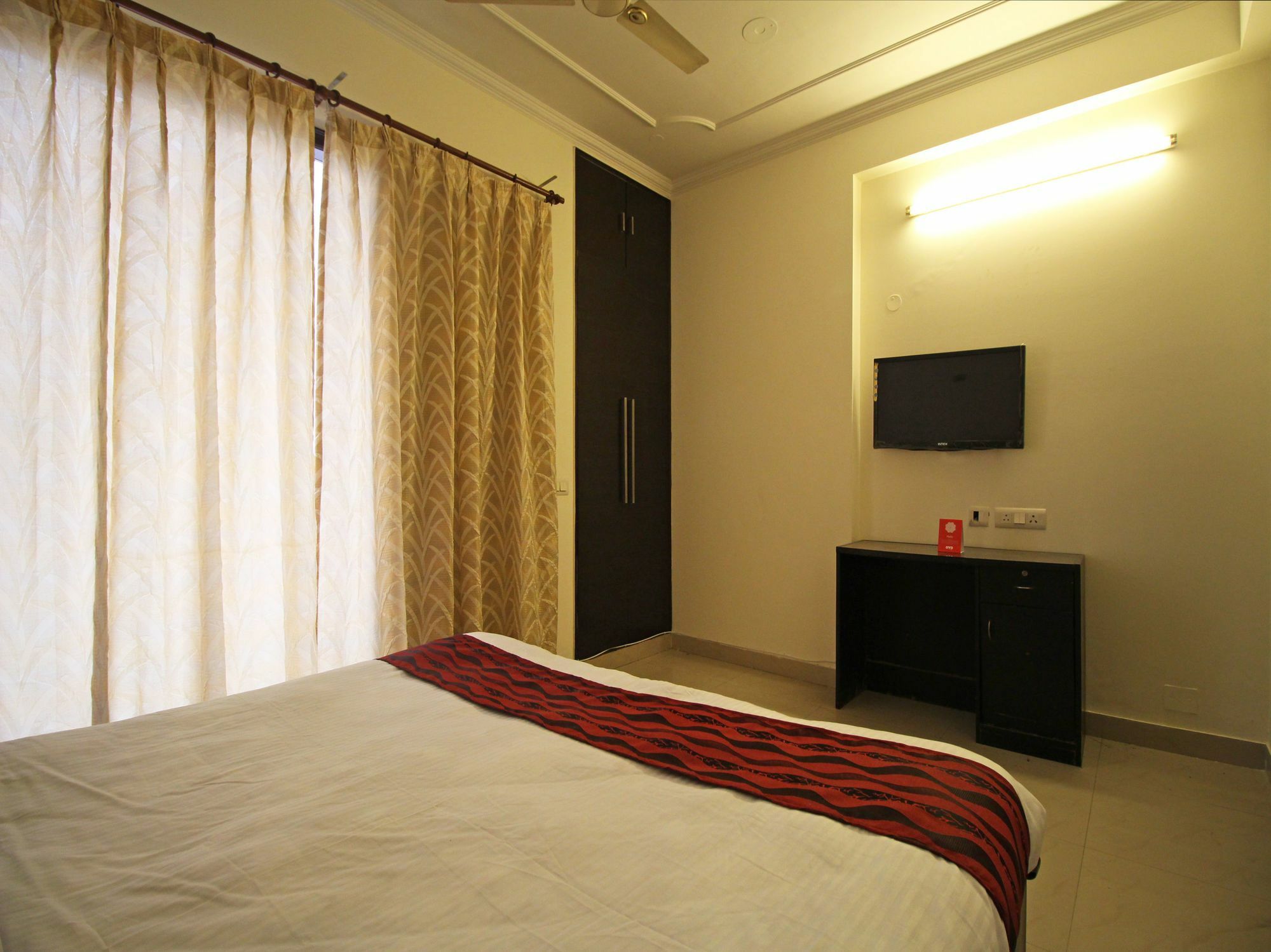 Oyo 5118 Dreams Residency Hotel Gurgaon