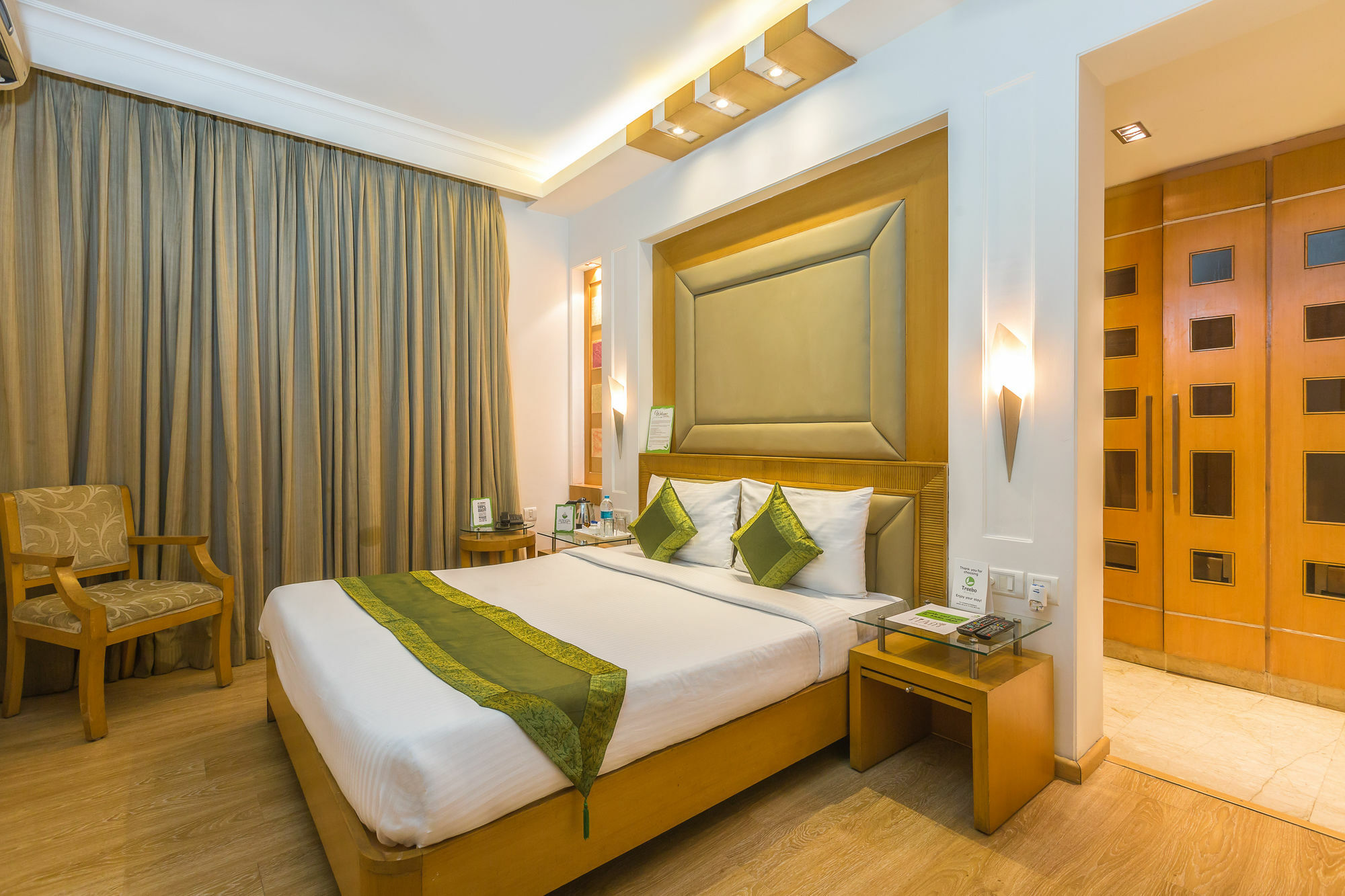 Oyo 9176 Aambson View 3* Gurgaon